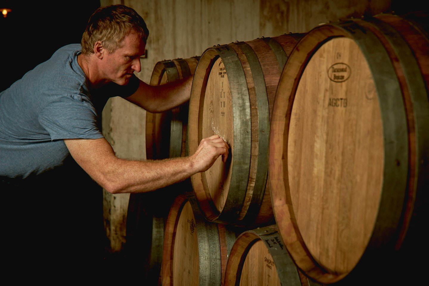 Introducing Paul Achs of Neusiedlersee - Organic and Biodynamic Burgenland
 
THE STORY
In 1991, at 22 years old, Paul Achs took the lead of his family winery in Gols, Austria, where they had been working in the wine industry since 1684. Gols is a sma