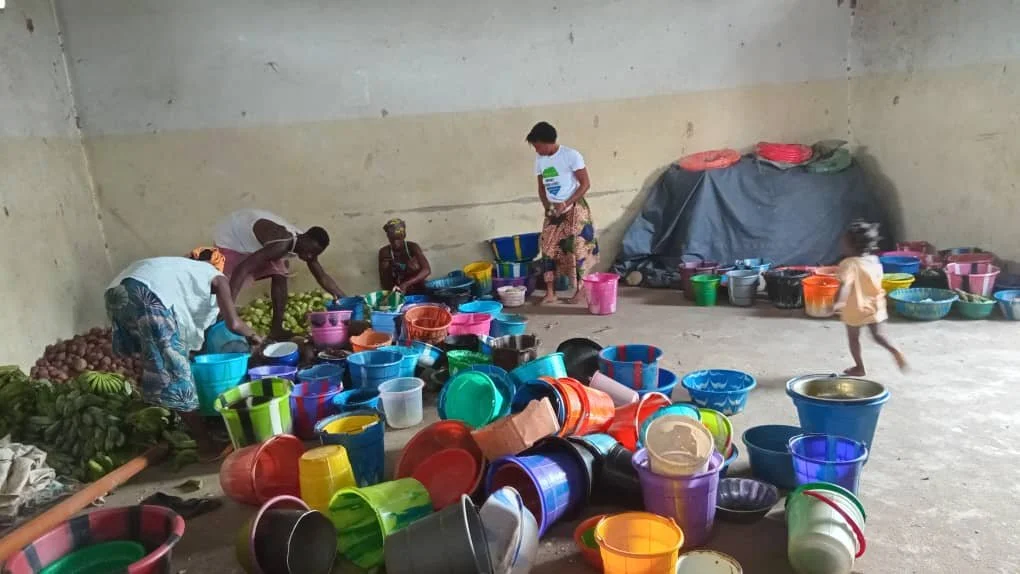 ISL Fruit distribution.jpg