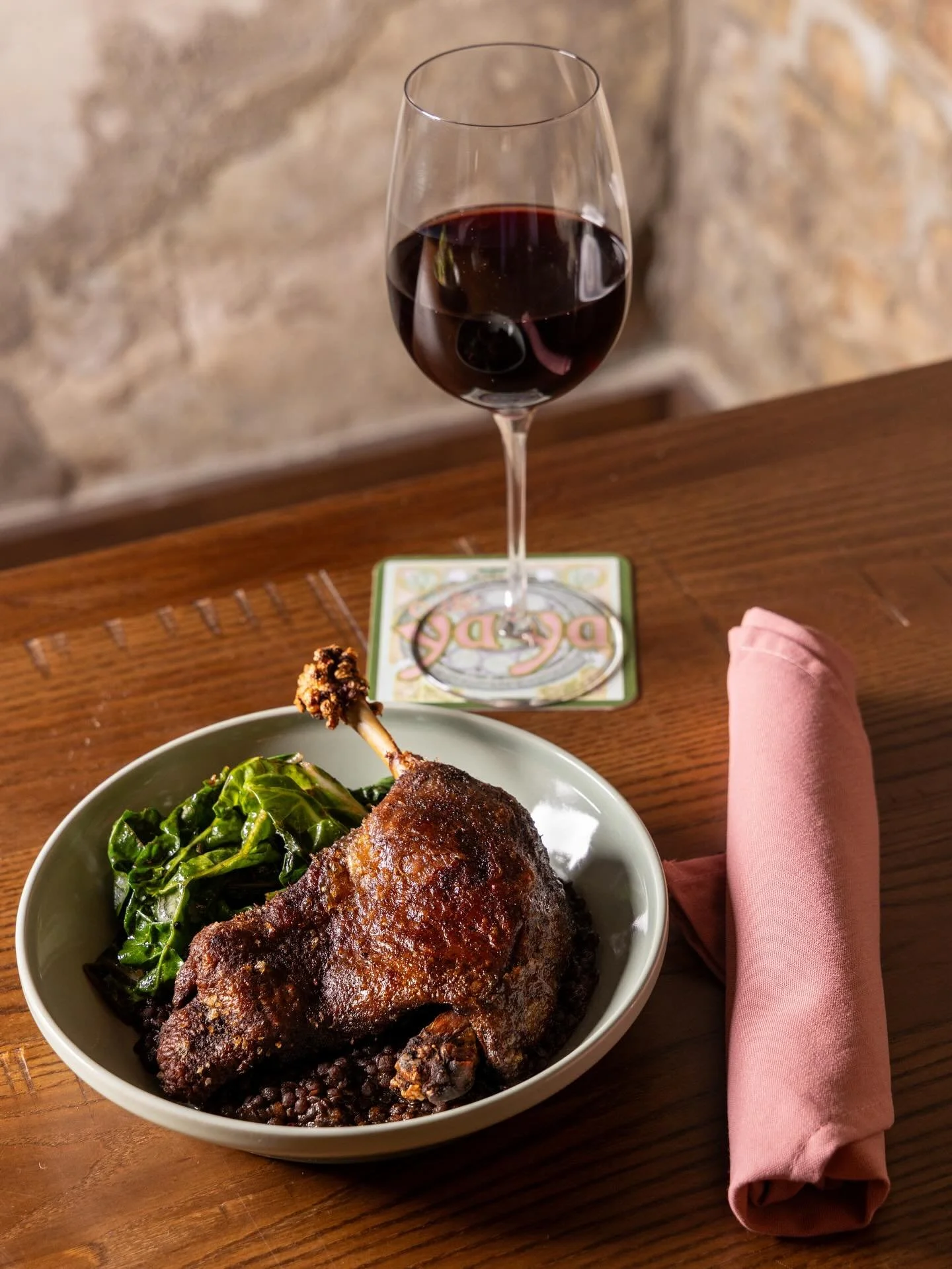 sneak peek at dinner this week @ yaya 👀
warm bistro vibes, hearty bites, and your spot to connect with friends. come get a taste IRL 🫶🏼