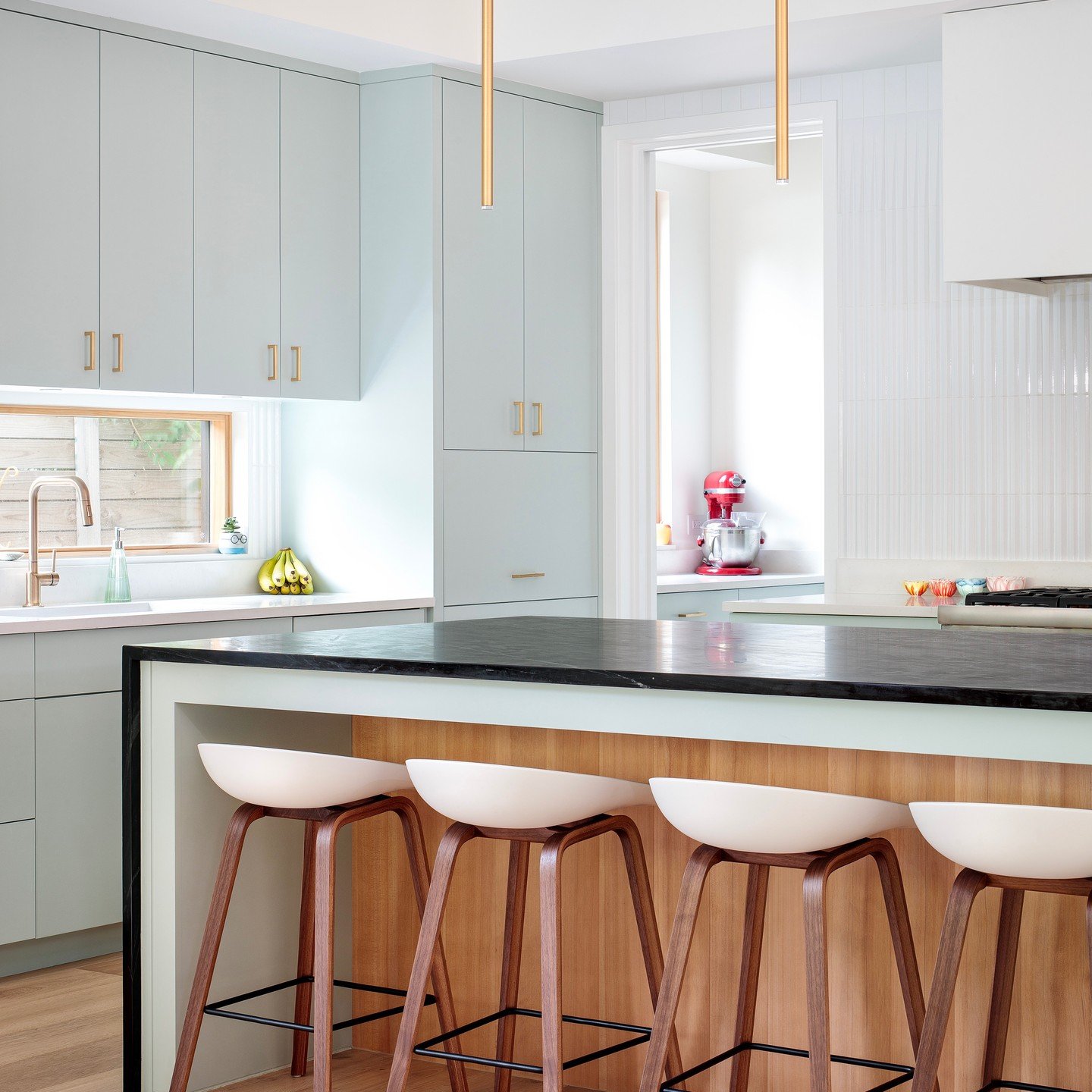 Happy Sunny Sunday from this kitchen in the Zilker neighborhood. We loved building this beautiful home for our lovely clients. Architecture and Interiors by @clark_richardson_architects + Cabinetry by @swingdoorcompany ... image by Paul Finkel. #cust