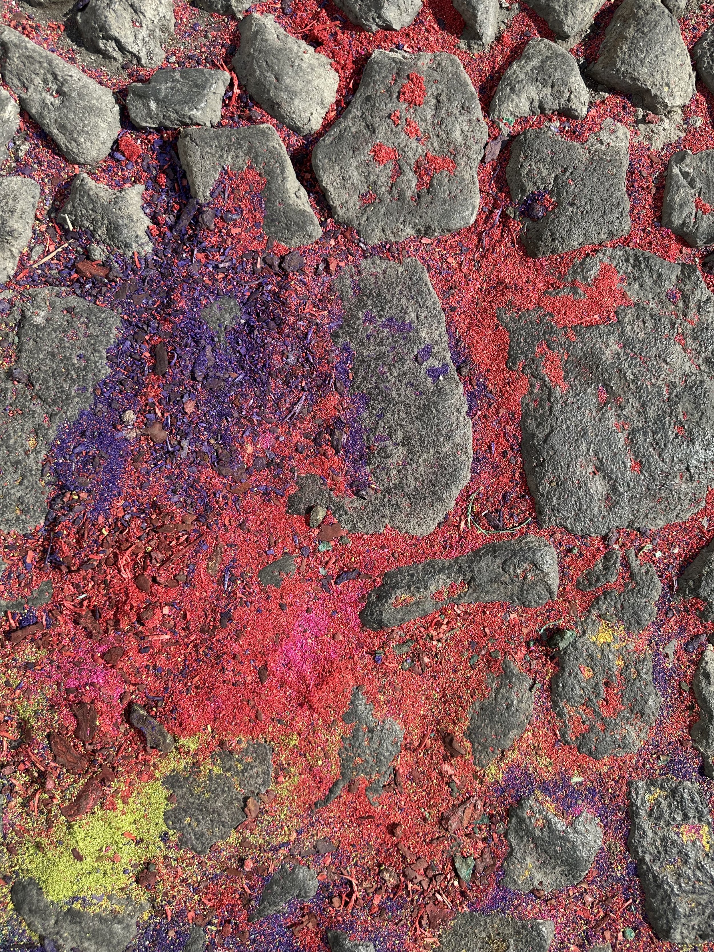 Workshop: Creating a naturally-dyed alfombra through Therapeutic Dance