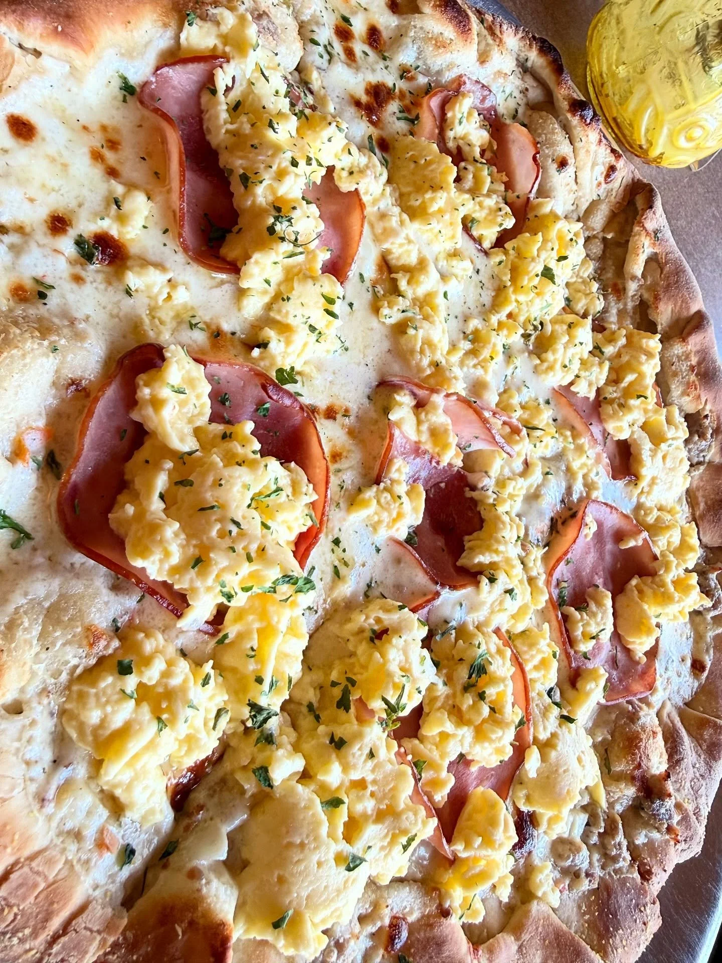 Coming soon 🤤🤫 #milwaukeebrunch #mkefoodies #mke #breakfastpizza #brunch