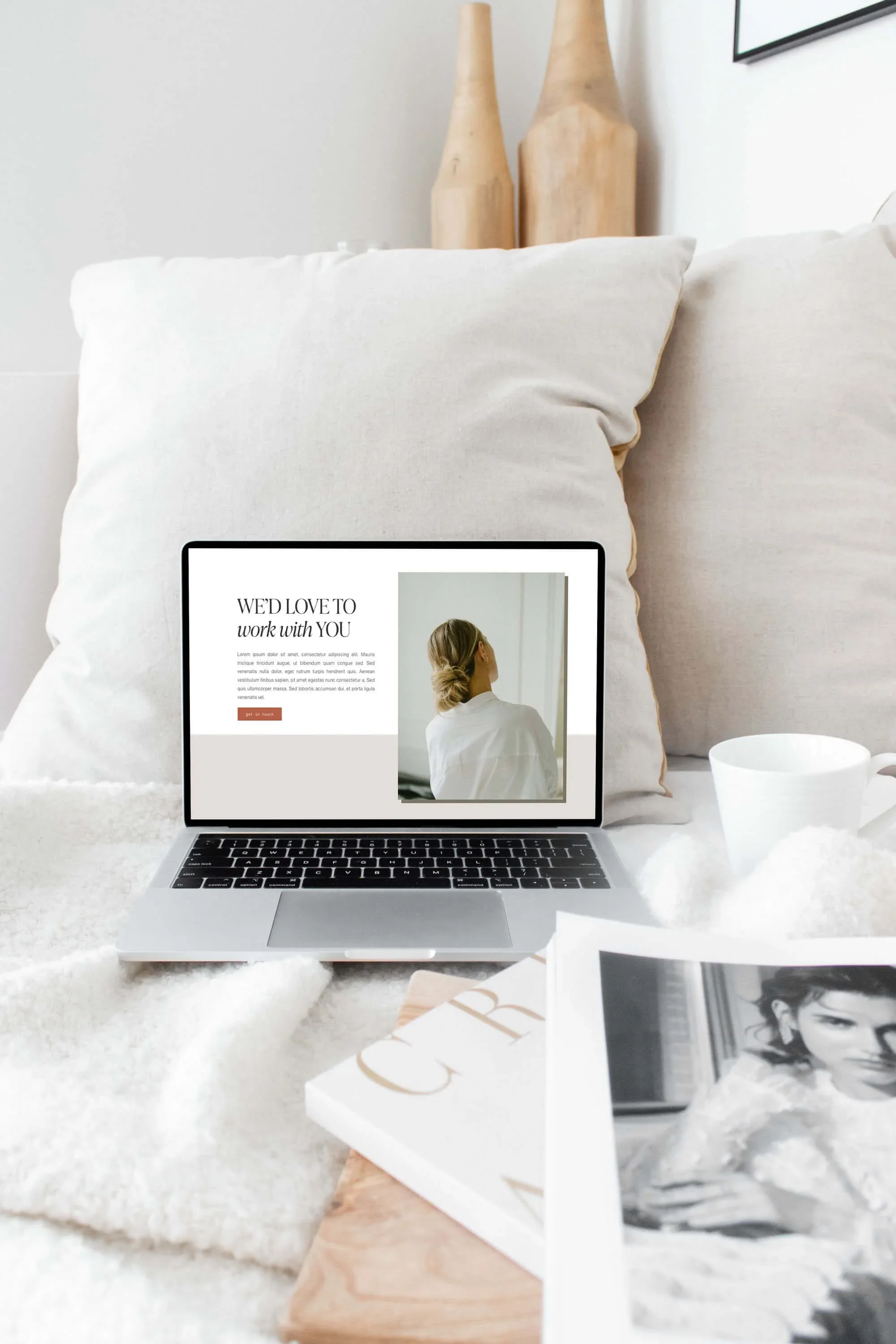 Iris-Mockup8.webp