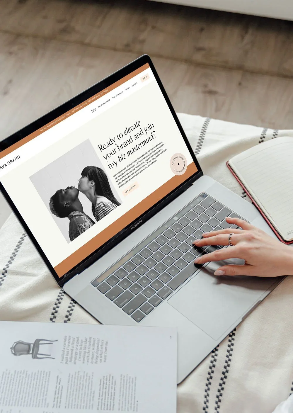 Popular-Premium-Squarespace-Templates-AvaGrand.webp