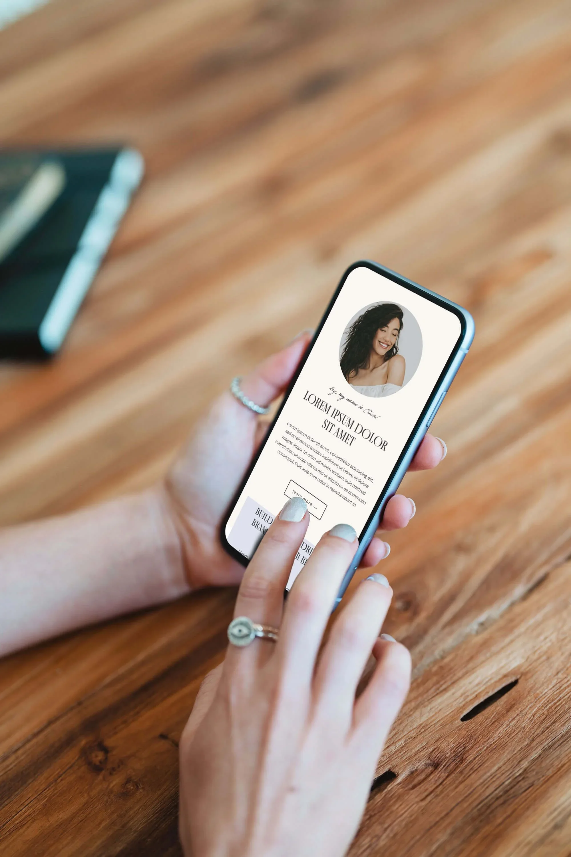 Verano-Mockup3.webp