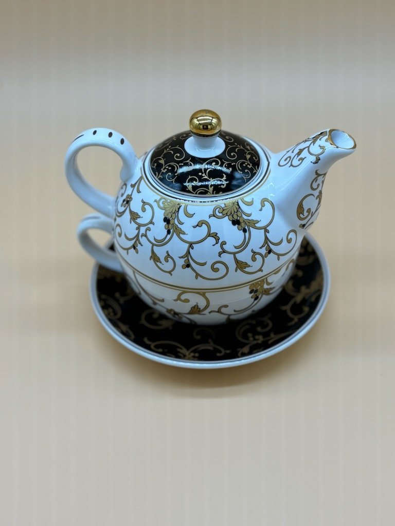 _TeaForOne-BlkGold_IMG_1349_Usej.jpg