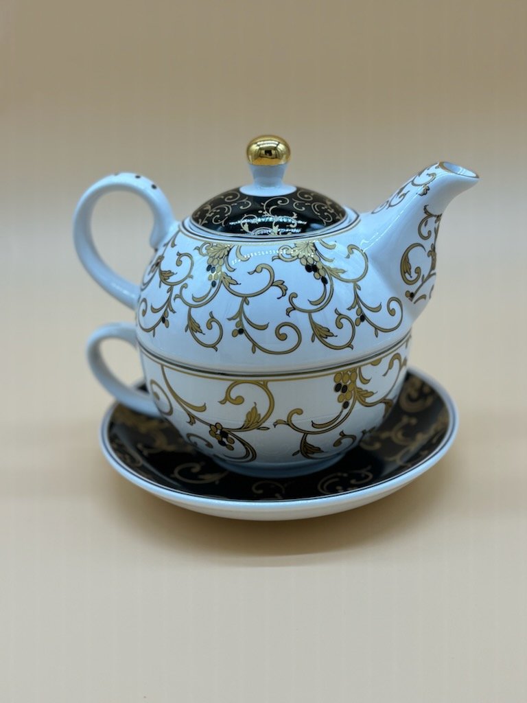 _TeaForOne-BlkGold_IMG_1350_Usej.jpg