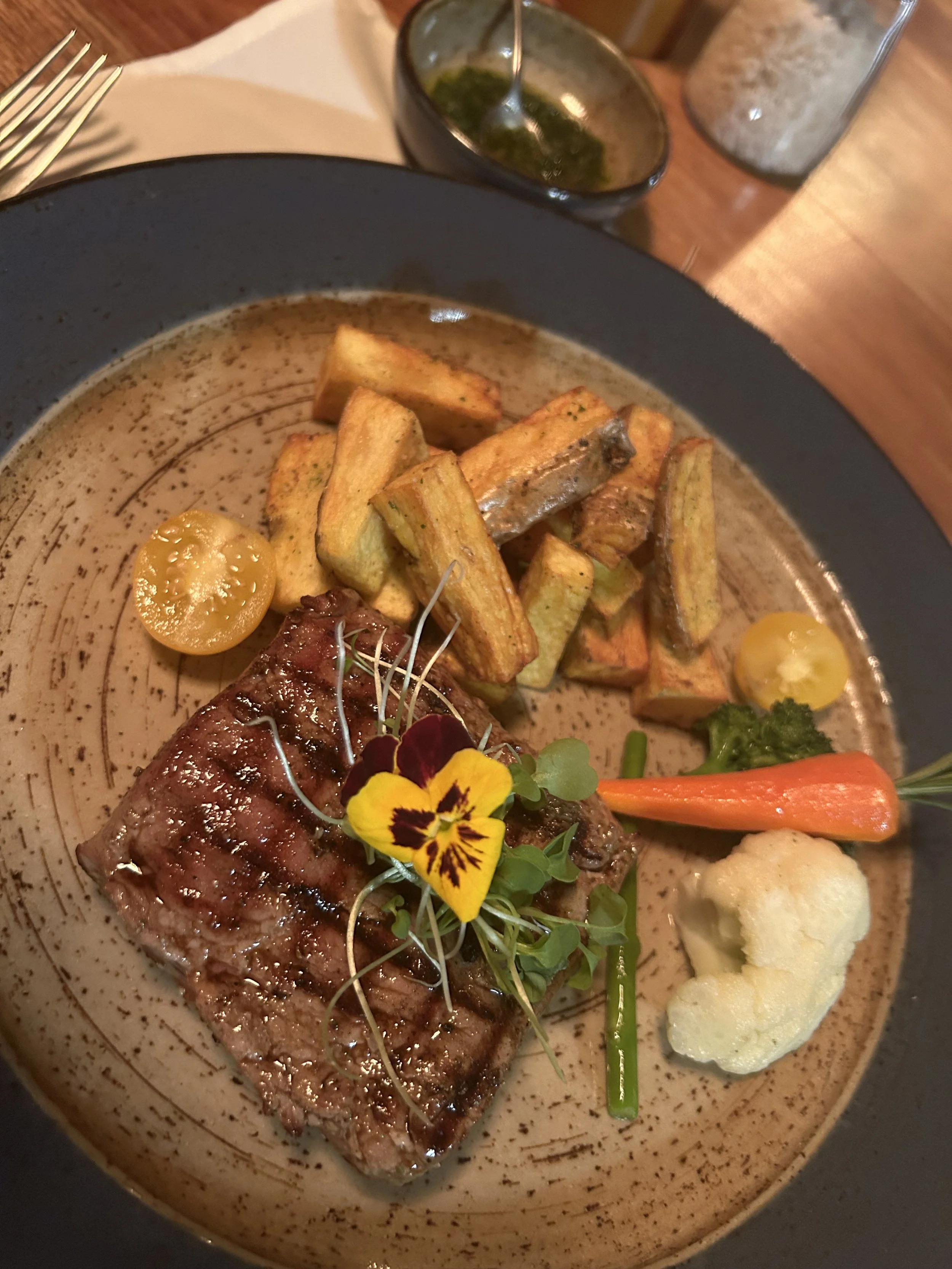 Alpaca steak &amp; yucca frites