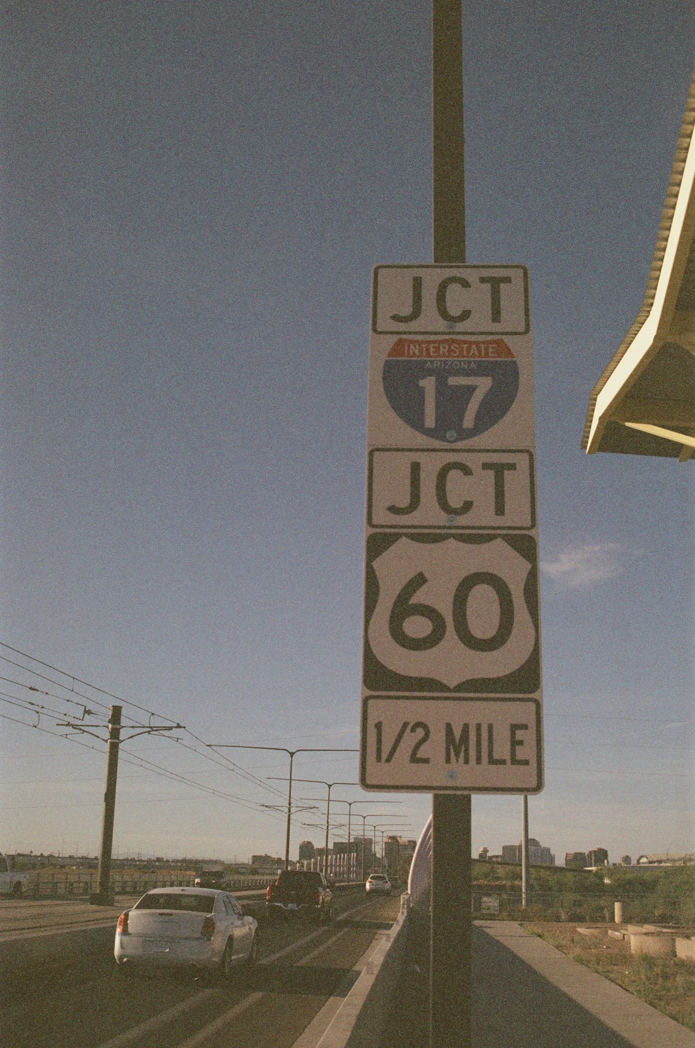 000351220006.jpg