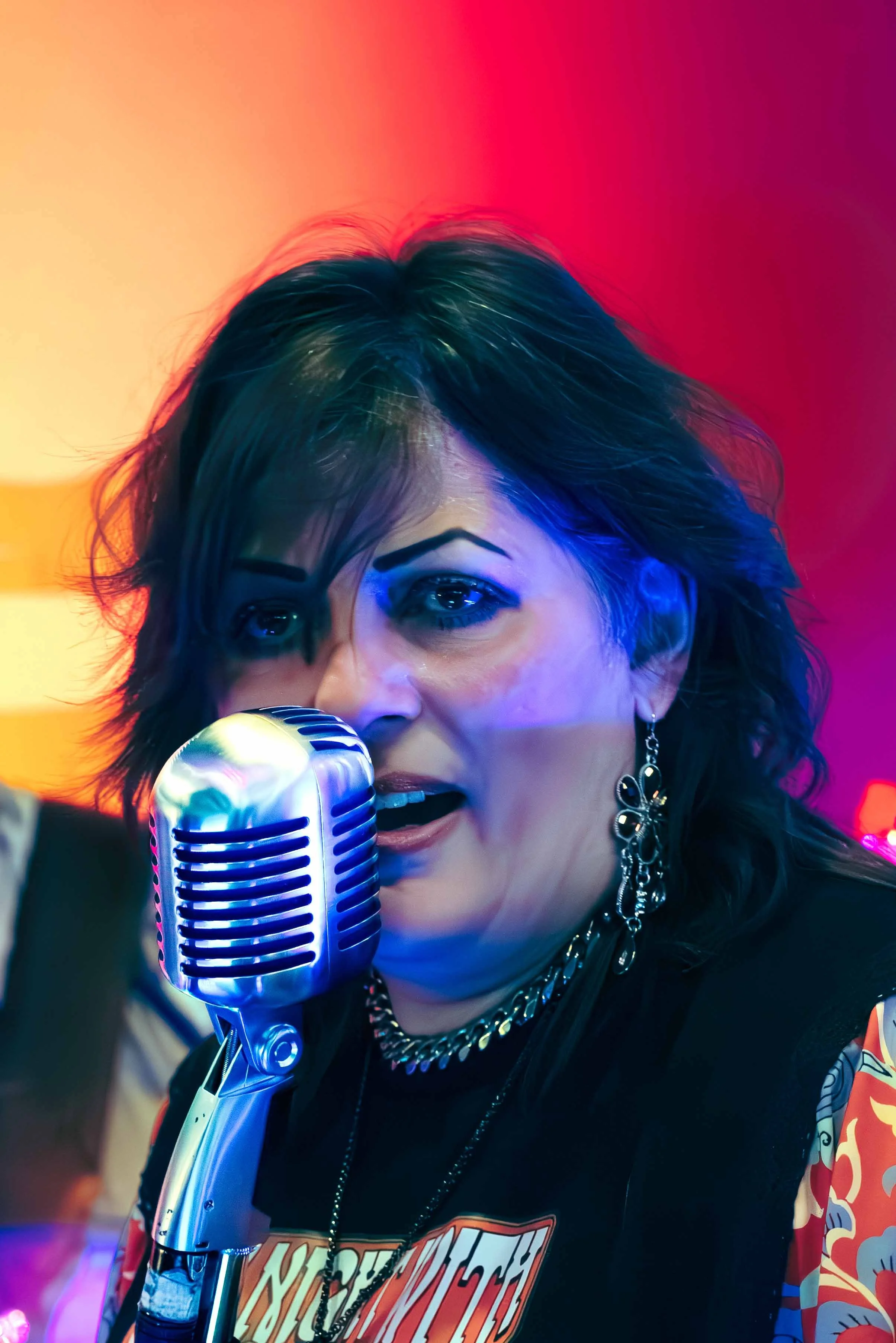 jamierae-mic-portrait-1 copy.jpg