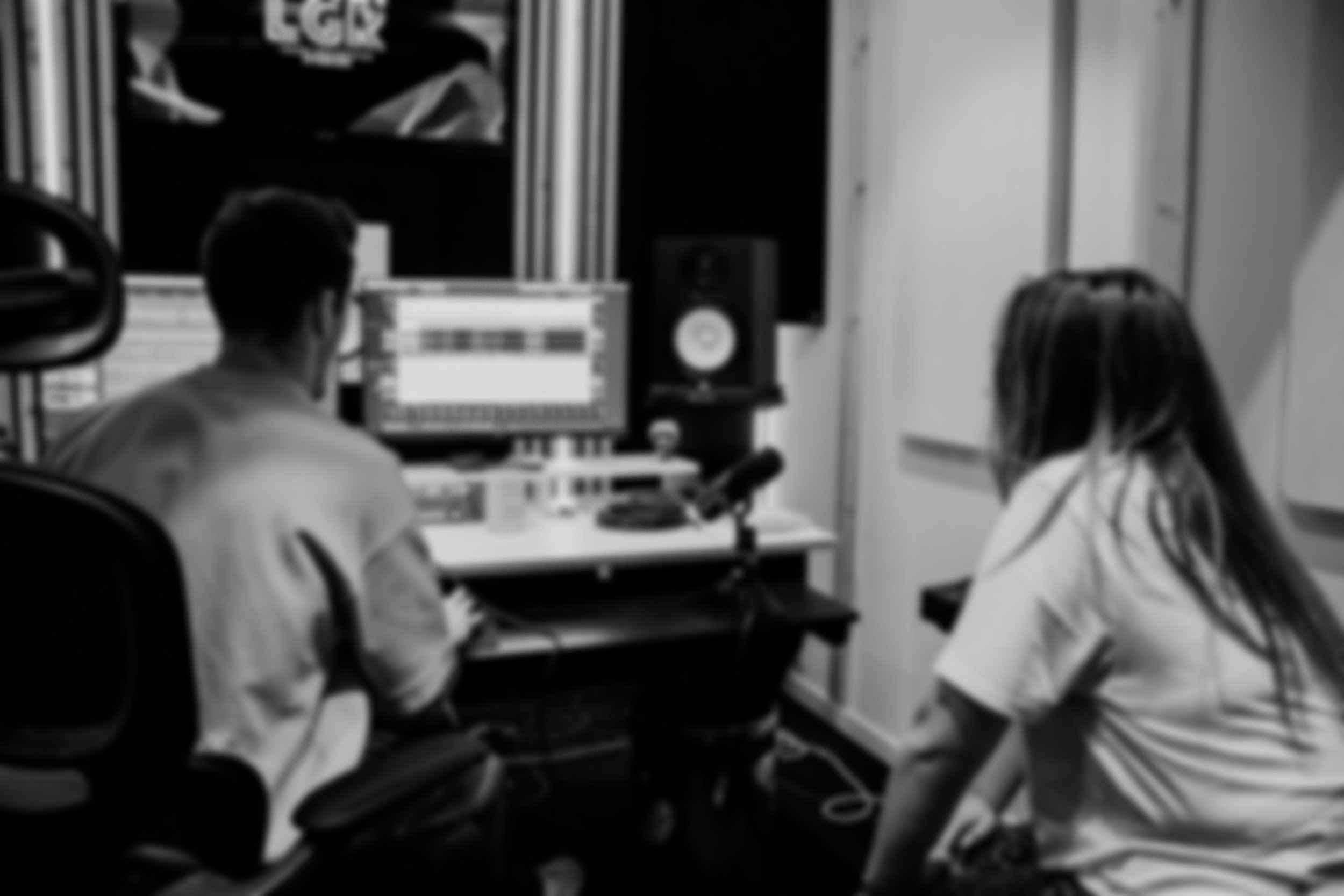 COMPOSITION SUR MESURE