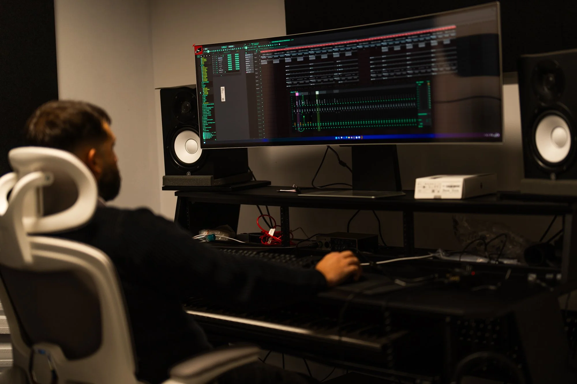 PRODUCTION SUR MESURE