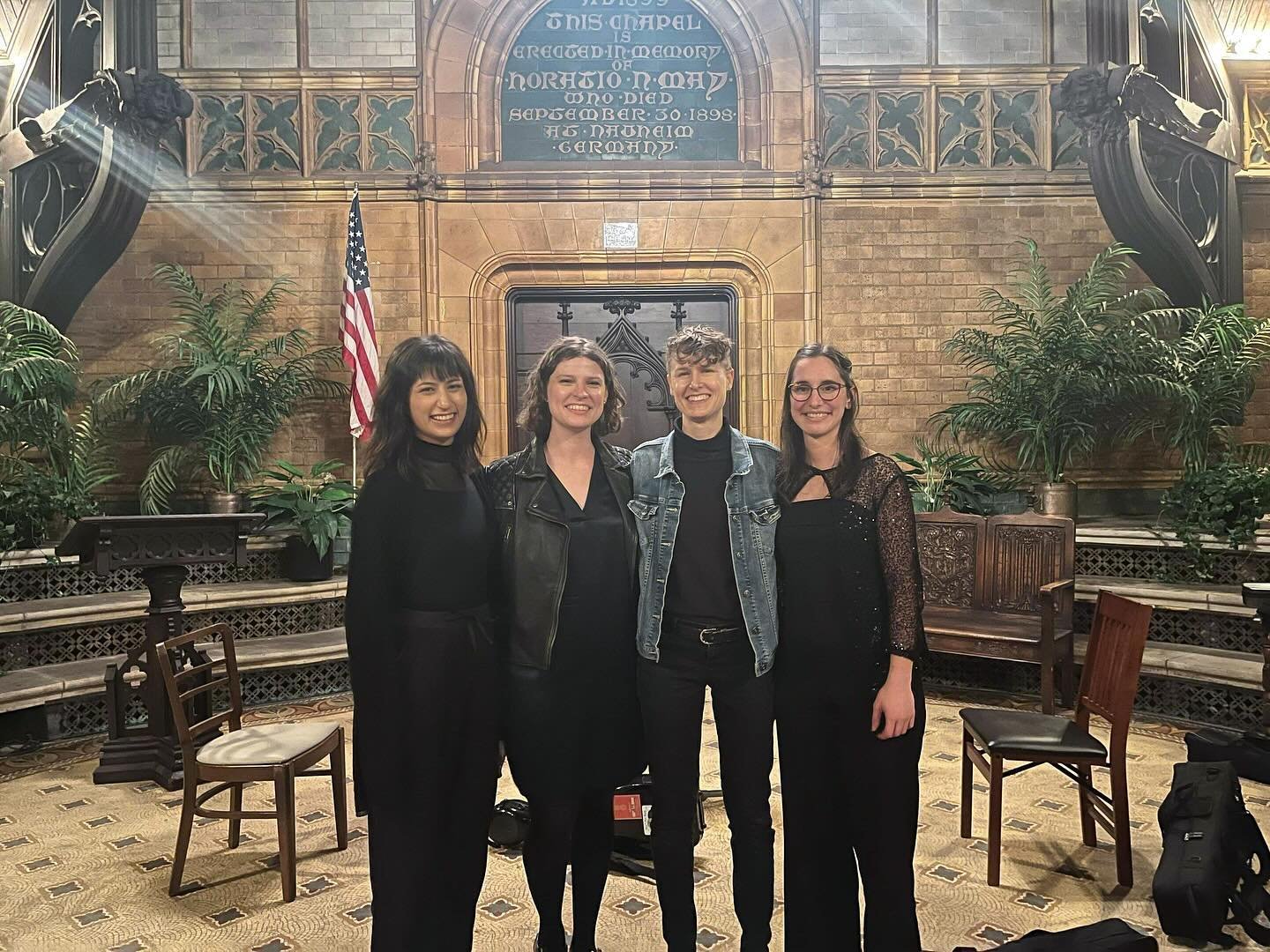 We had a blast presenting this program for a sold out (!!!) crowd at the May Chapel in Rosehill Cemetery last night! Thank you all so much for making our debut such a memorable one 🥰

Our next concert will be January 21st, 3pm at the Northbrook Publ