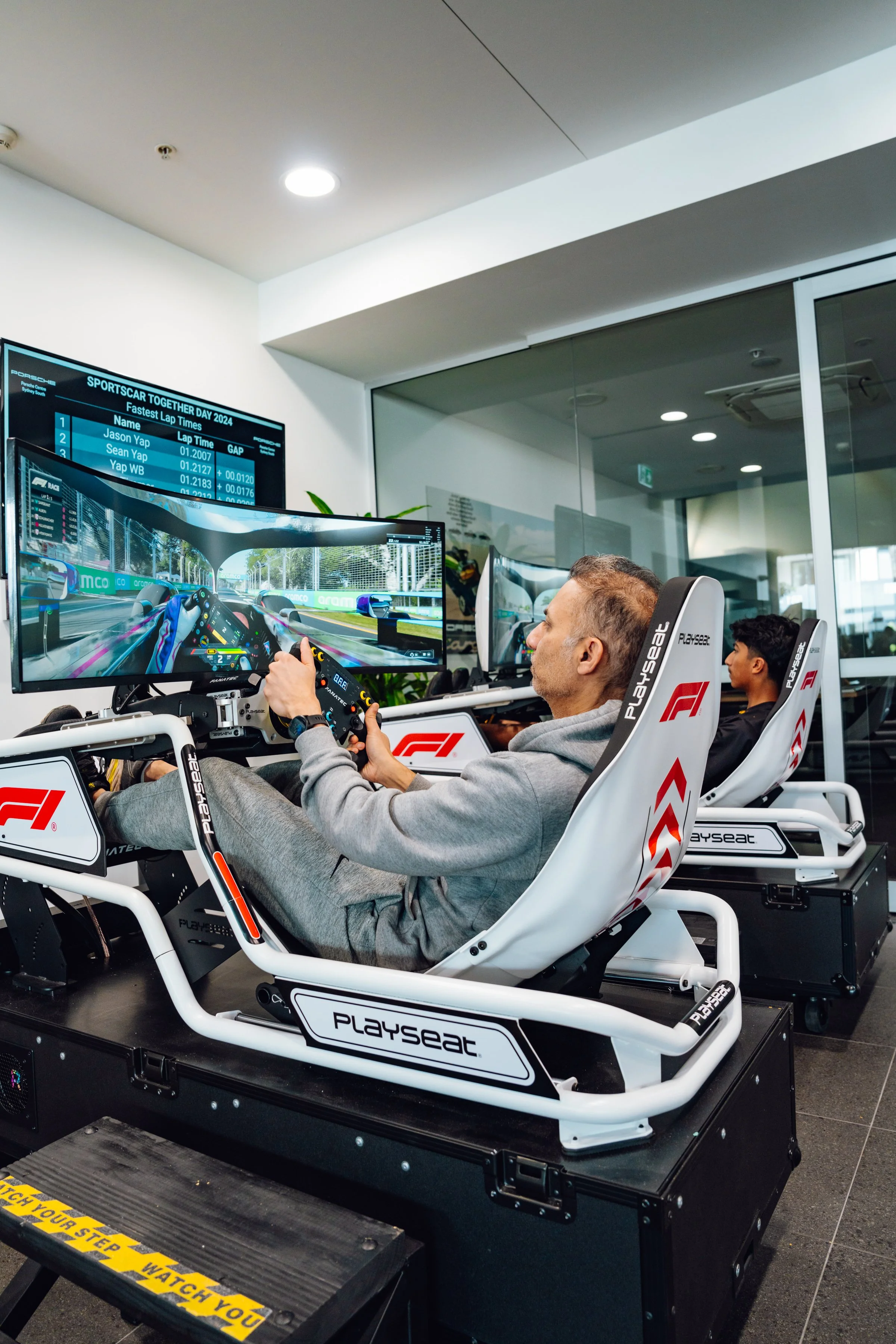 F1 Racing Simulator Hire Australia for Events | Rentertainment ...