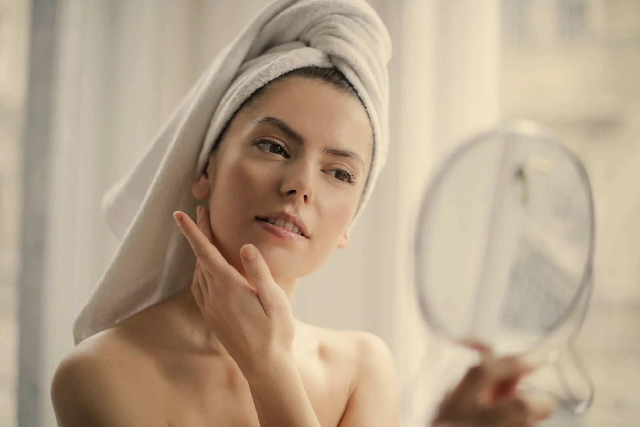 Skin streaming, qué es y cómo hacer tu rutina facial minimalista