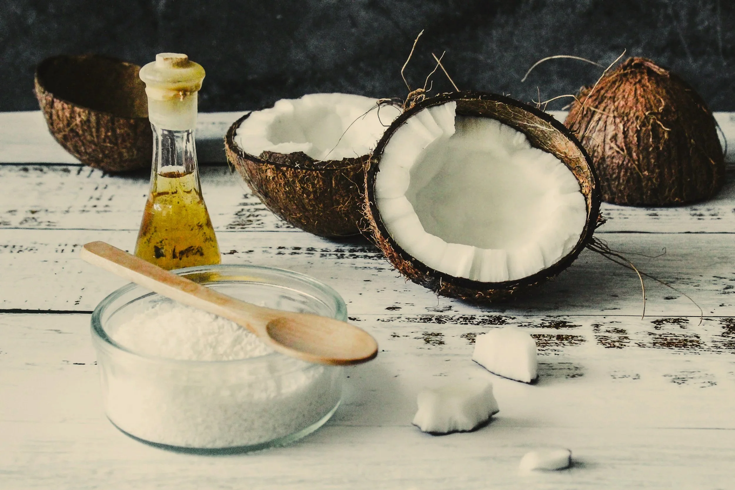 Usos esenciales del aceite de coco en tu rutina diaria