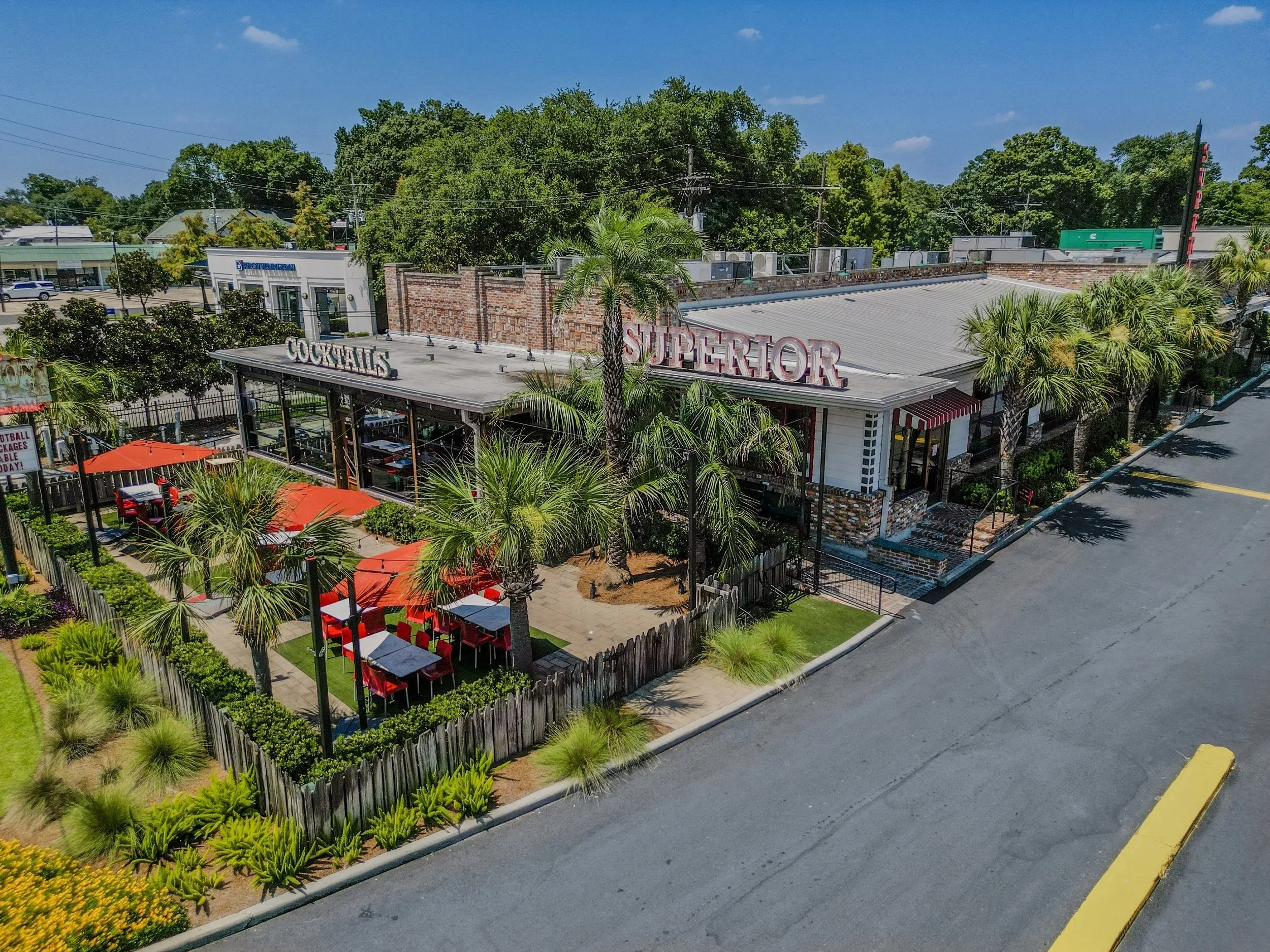 Superior Grill Baton Rouge, stone veneer exterior and covered patio