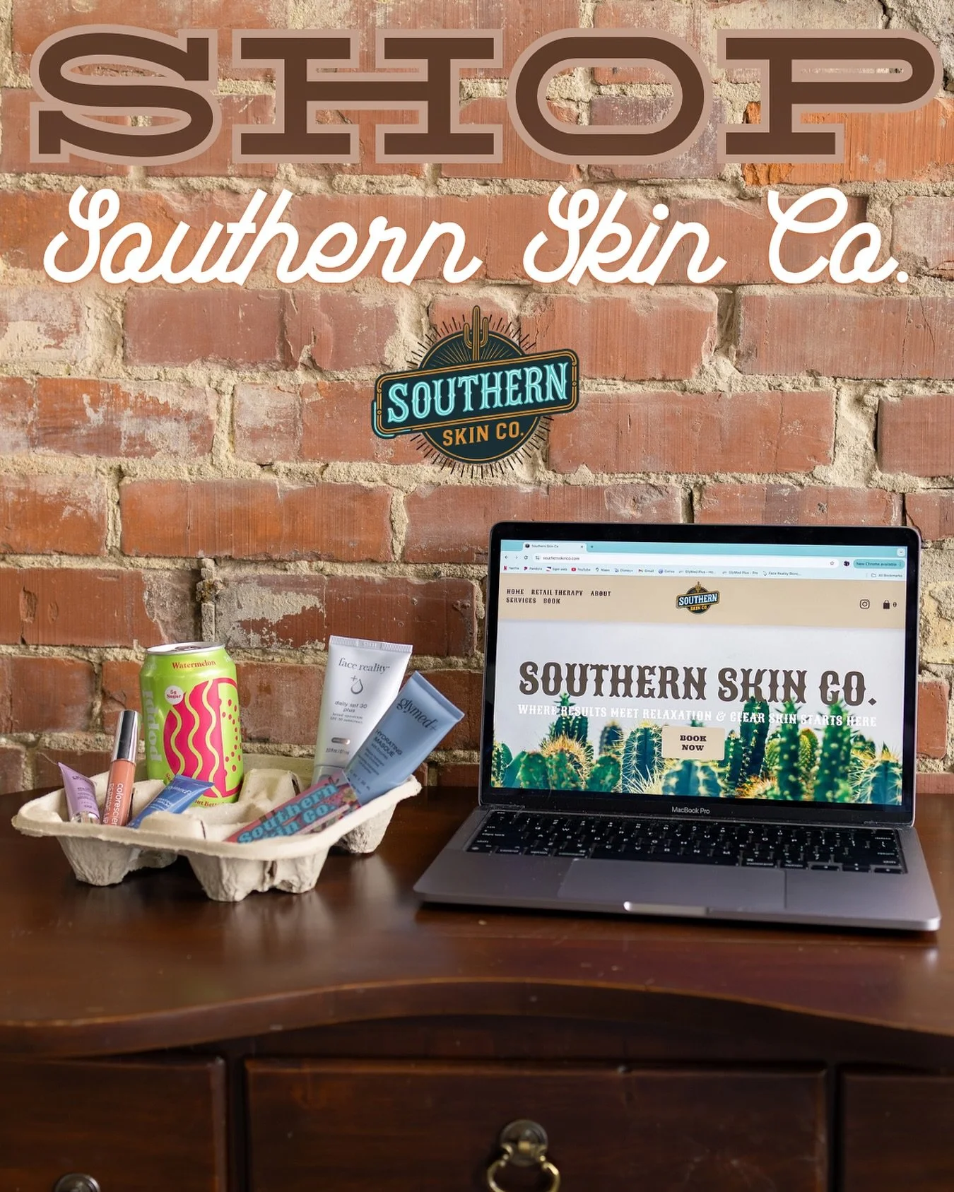 With Christmas right around the corner &amp; Black Friday coming up, my website is the best way to shop! 💻🛒🎁

⭐️ Free pick up for all locals
⭐️ $9 flat rate shipping 
⭐️ shopping at any time from anywhere 
⭐️ shopping small means goodies in your o