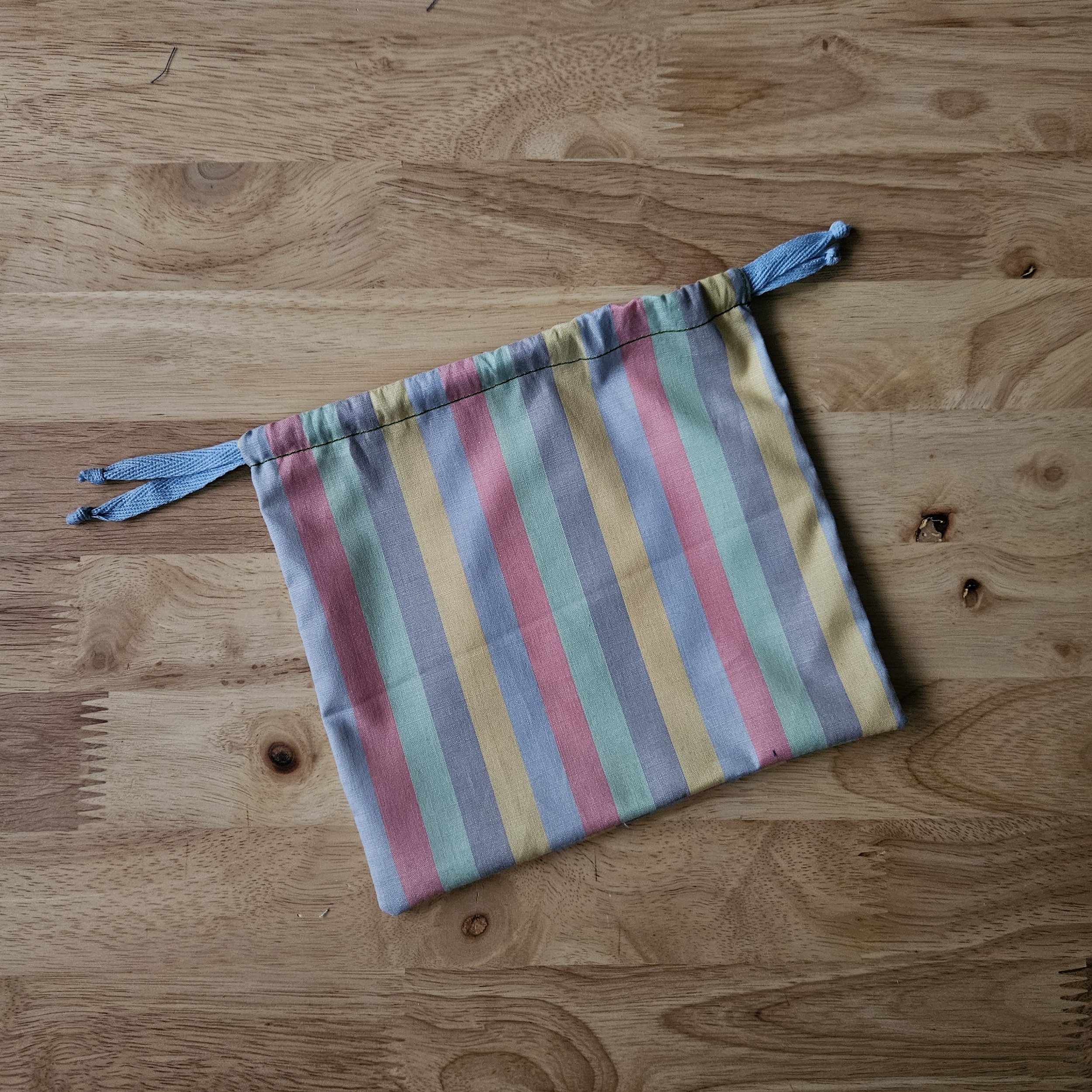 Jaunty-Gill-Drawstring-Pouch-Upcycled-GiftBag.jpg