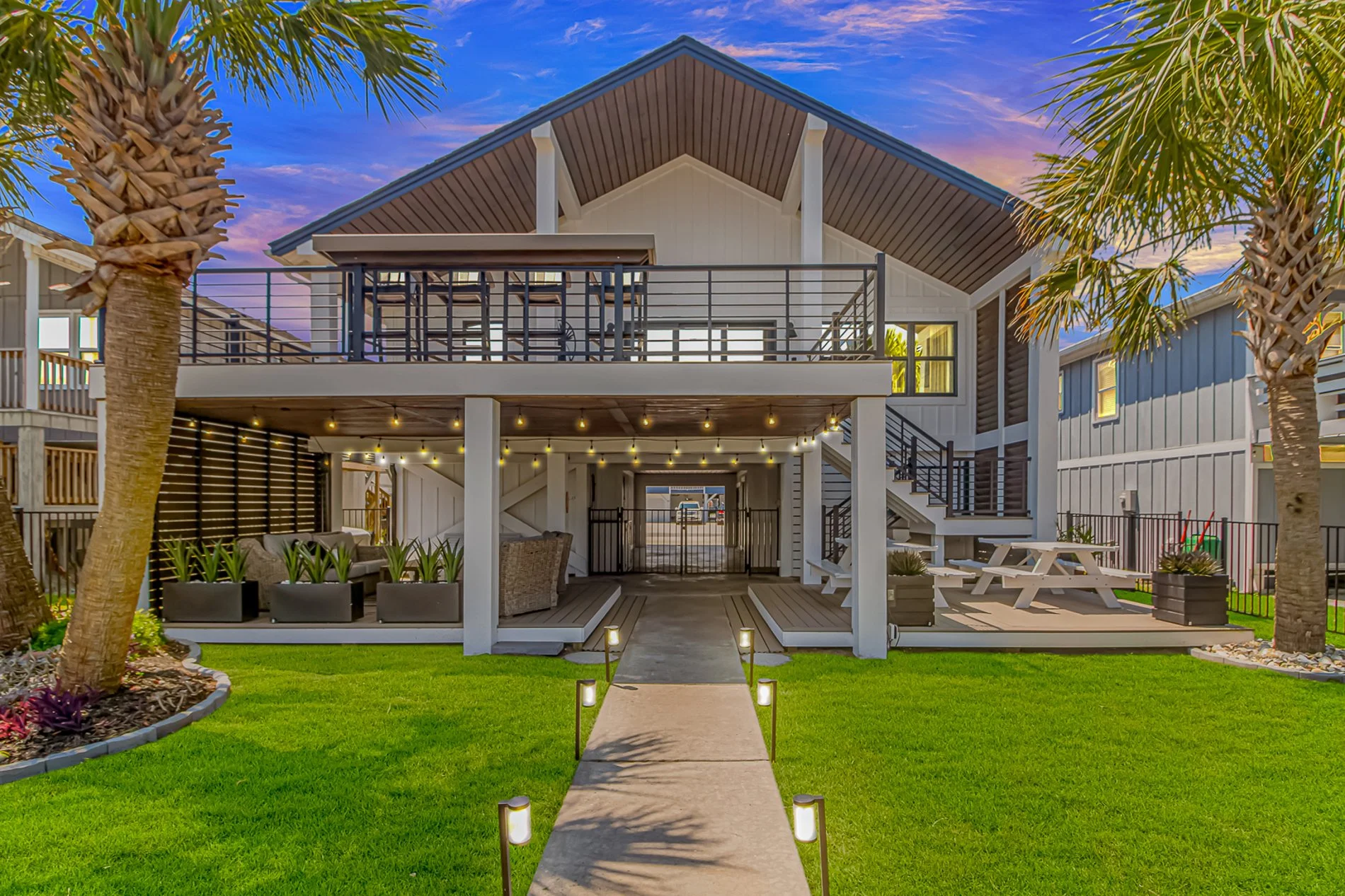 43_mls-36beach photos richmond st .jpeg