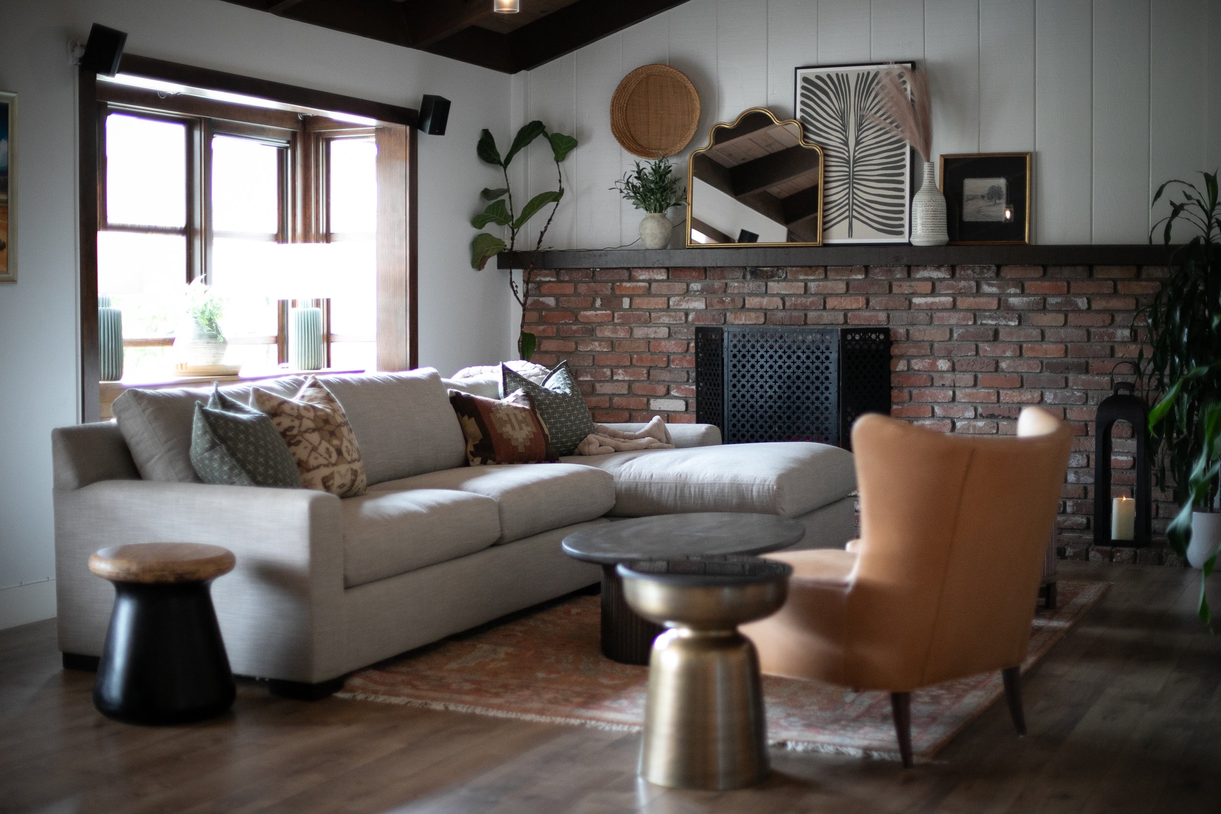 SPRAWLING RANCH HOME TO STEAL YOUR HEART
