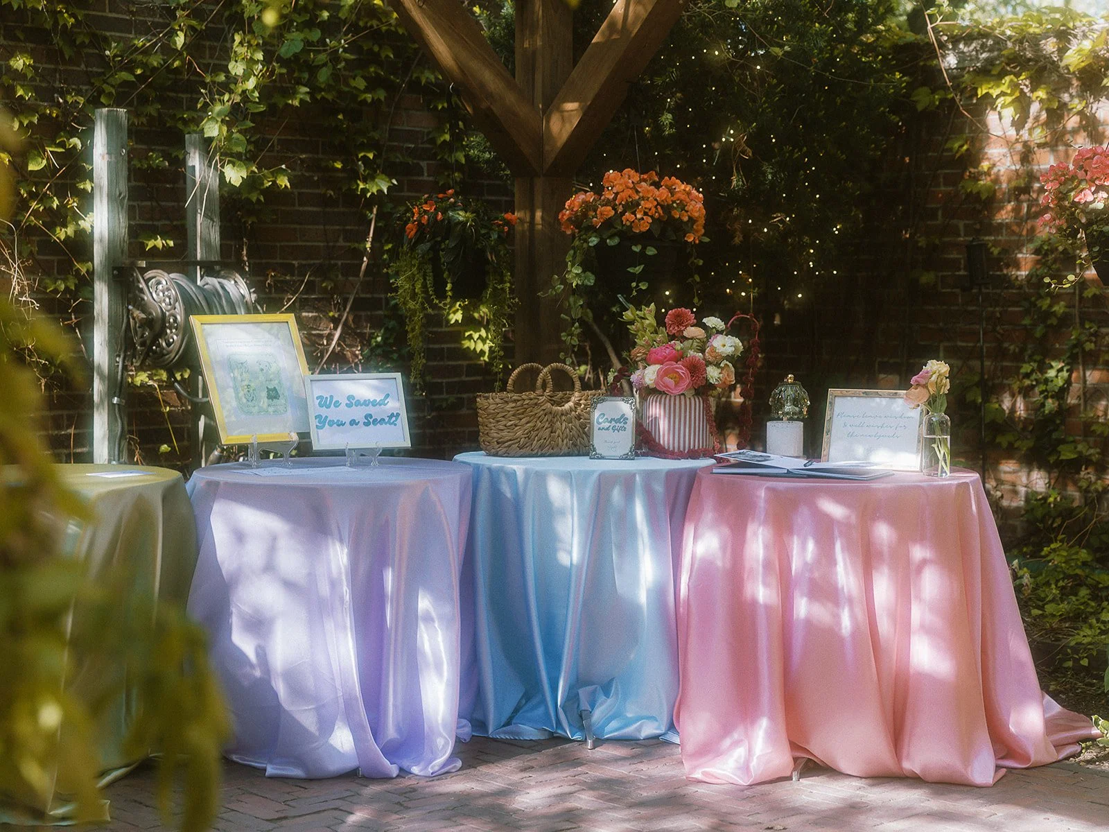 Colorful Welcome Tables in the Garden