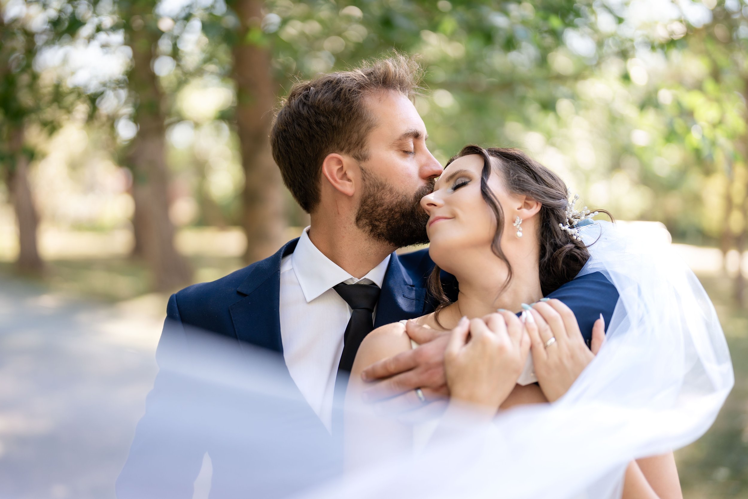 How to Plan a Wedding on a Budget Without Sacrificing Style