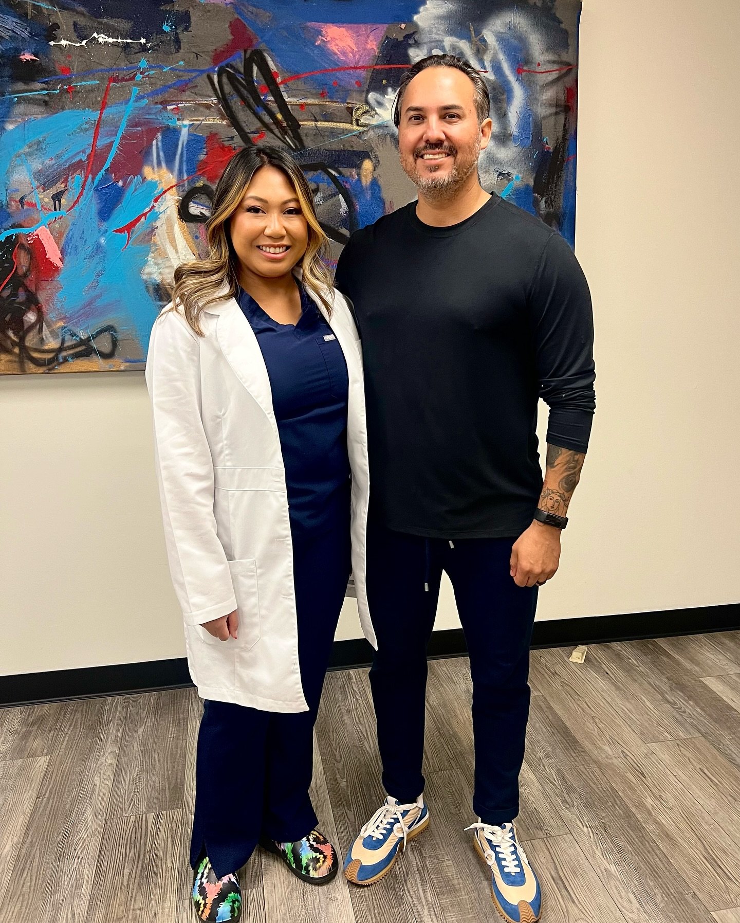 We&rsquo;re incredibly fortunate to have such amazing students! A huge congratulations to Karen for completing NP school. We are so grateful for your dedication and hard work. Your work ethic is truly inspiring, and we couldn&rsquo;t be prouder.

Con