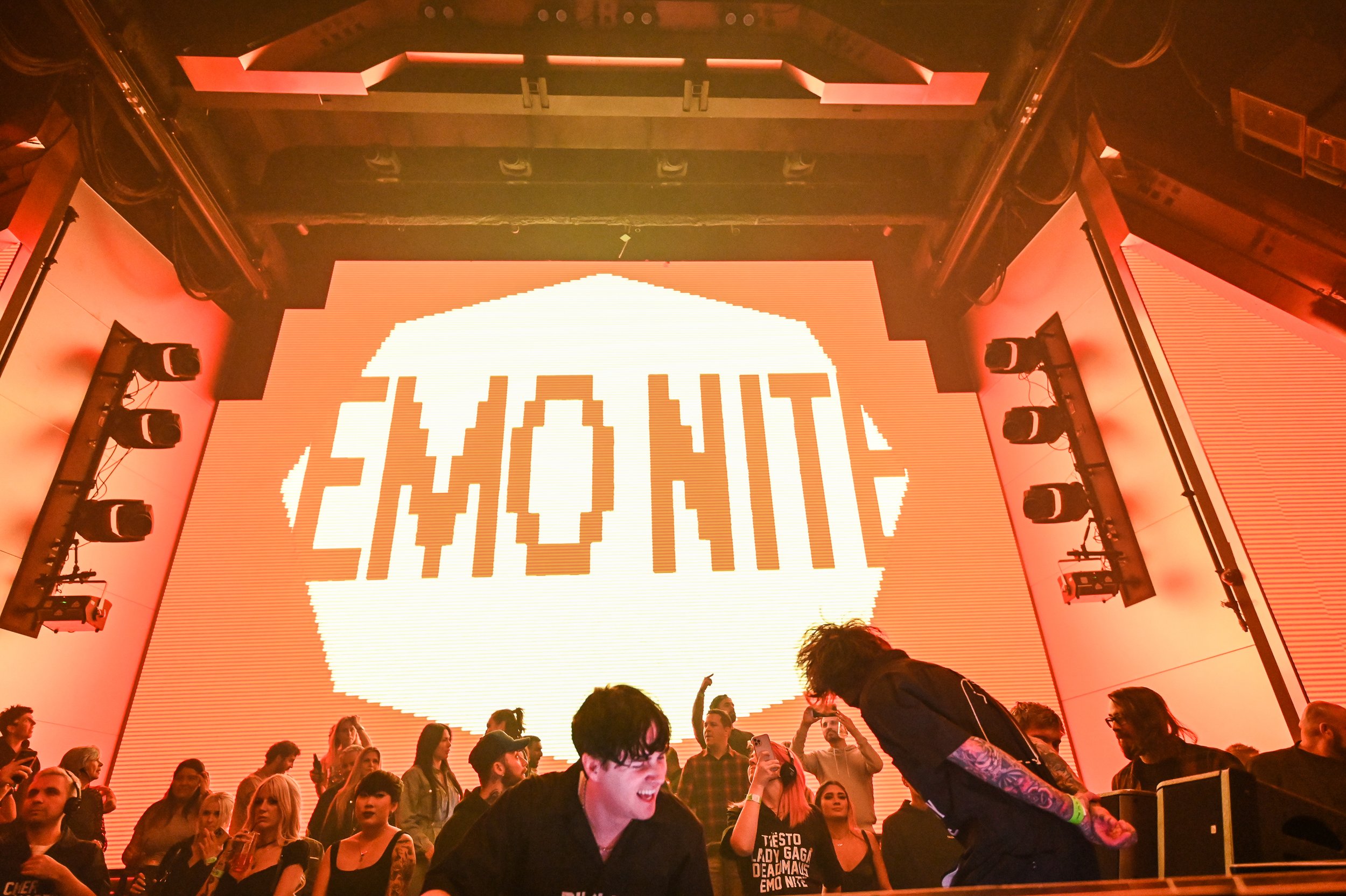 11.23.22 GMG_ZOUK_EMO NITE-101.jpg