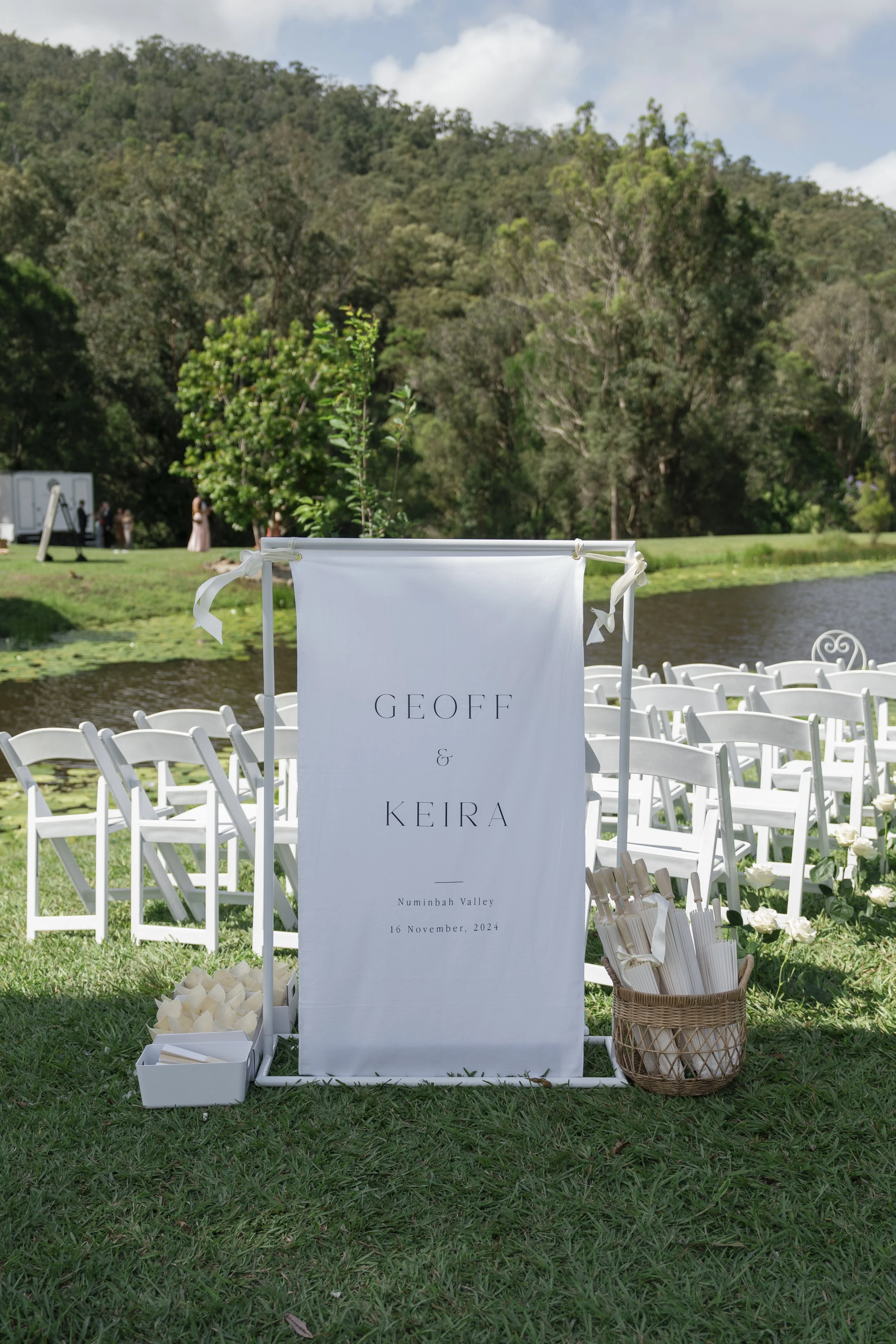 Linen Welcome Signs