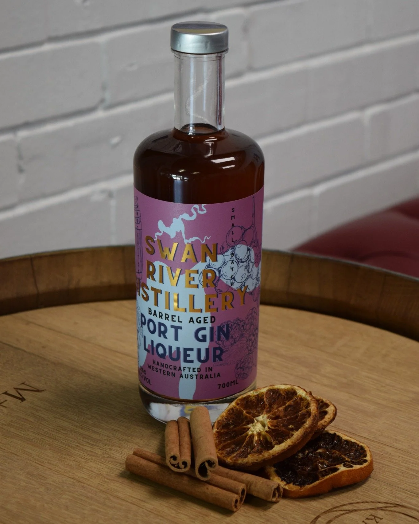 Have you tried our new Port Liqueur? 🍂

As the nights get cooler, it&rsquo;s the perfect drop to sip over ice. With notes of cinnamon, spice, chocolate and toffee, it&rsquo;s smooth, rich and seriously sippable ✨