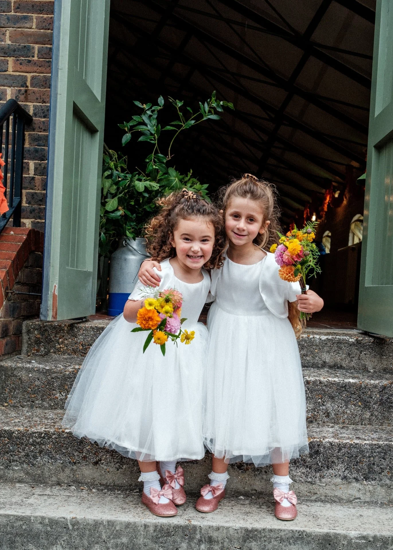 Mia + Charlie-250920-6084.jpg