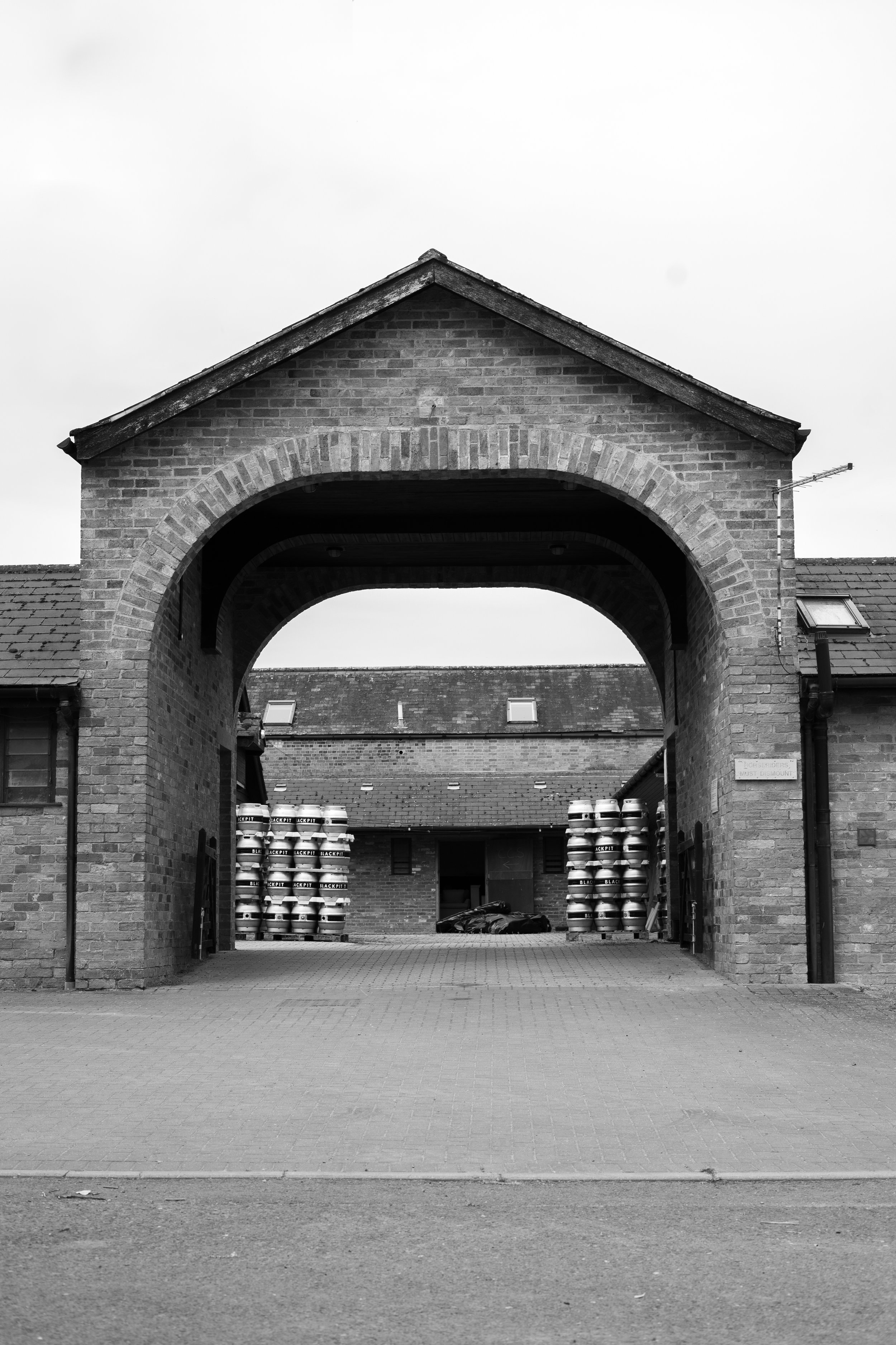 Lauren & Oliver-2.jpg