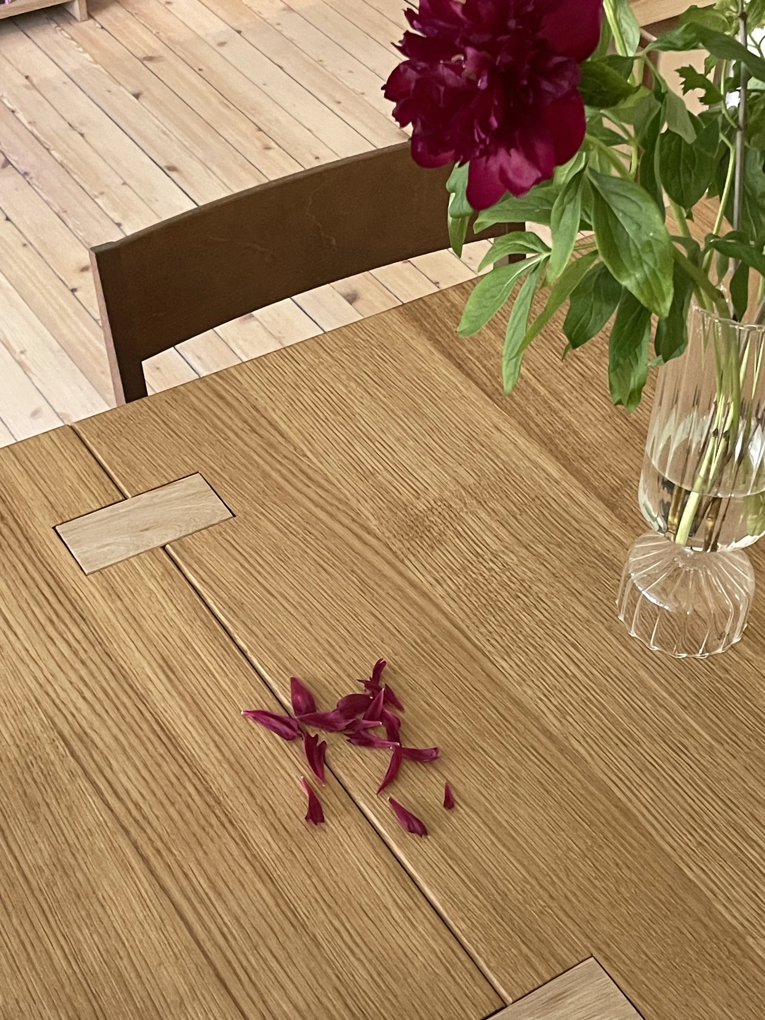 Extendable table