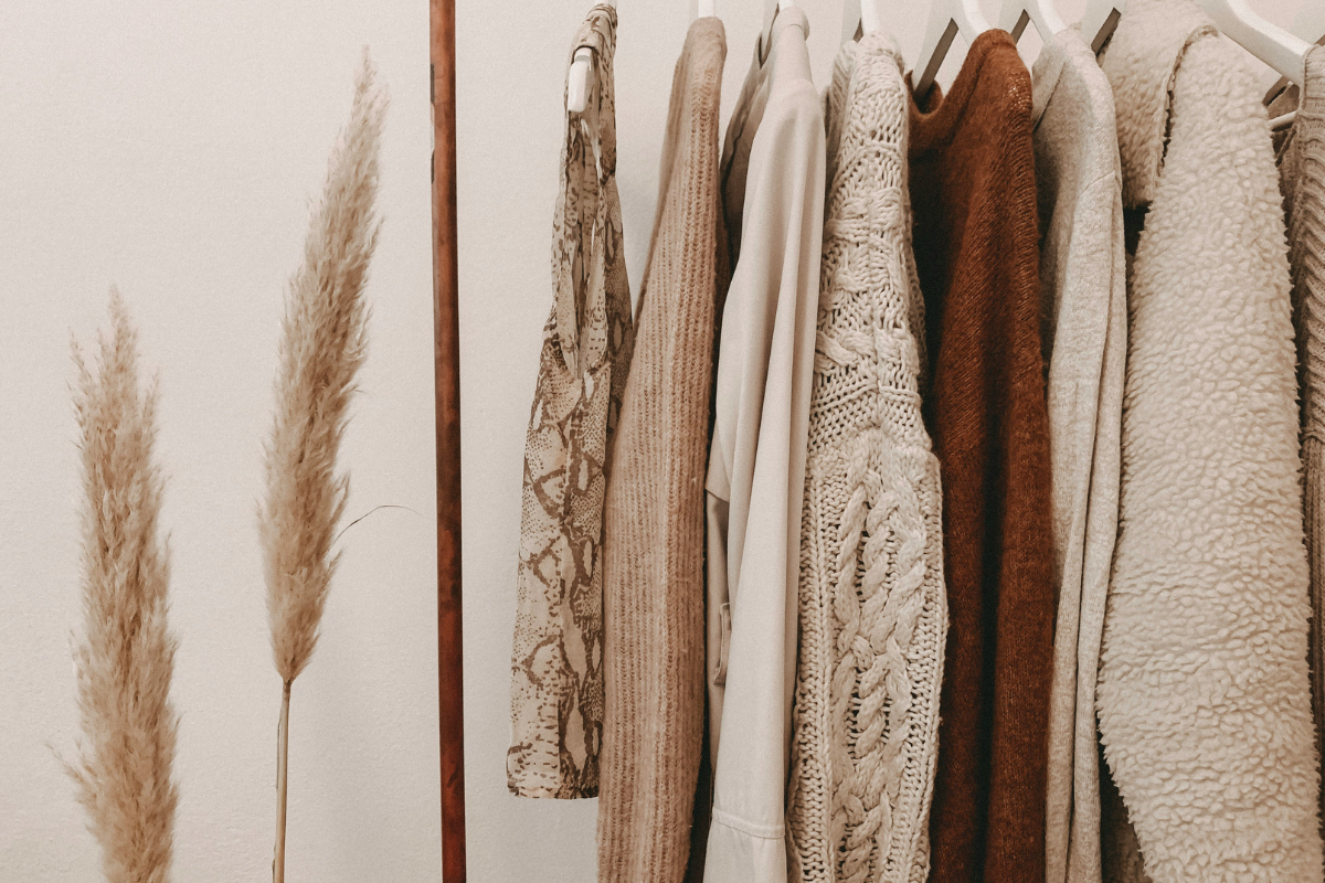 How to Easily Build an Autumn Capsule Wardrobe on a Budget