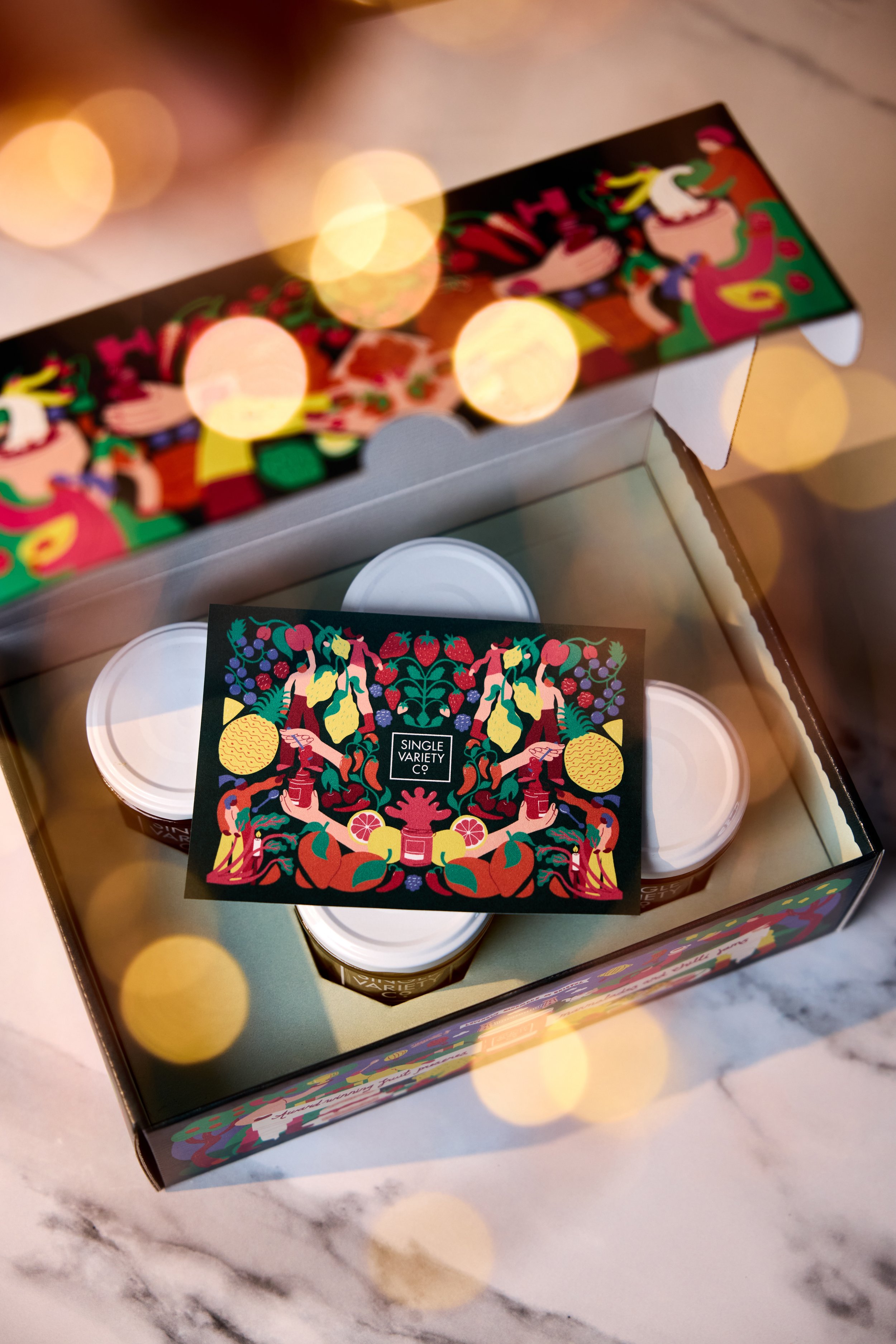 Christmas - Giftbox Details - SVC Box Sets 202518139_HiRes.jpg