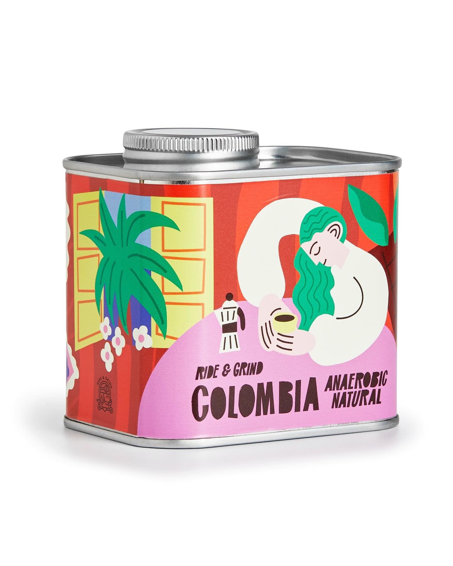 😍 FIVE DREAM PACKAGING PROJECTS 💫 I&rsquo;ve been lucky to work on for some lovely clients. Hire an illustrator to make your packaging super special!

1. Columbia coffee for @ride.grind 
2 Can design as part of  @inkygoodnesscollective branding cha