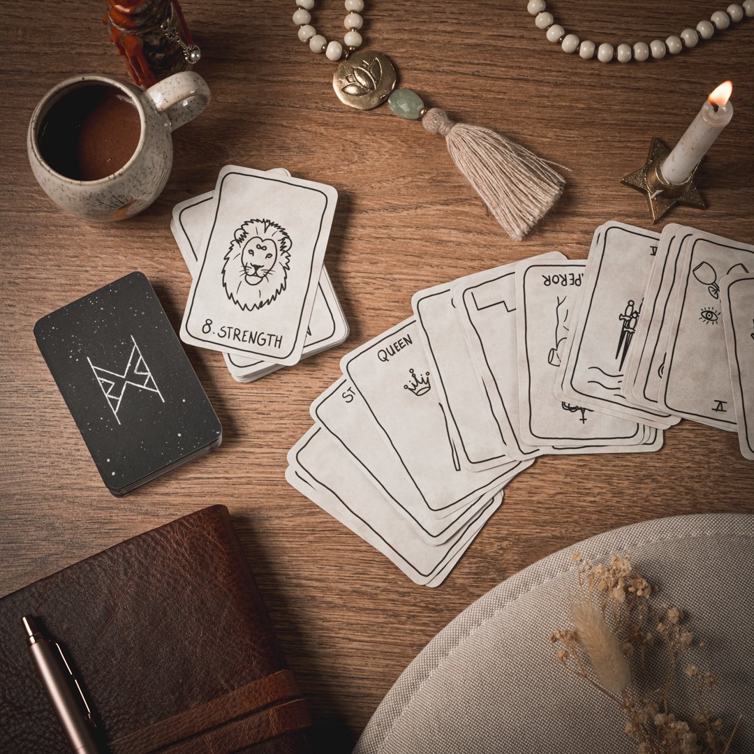 Mighty Pocket tarot deck