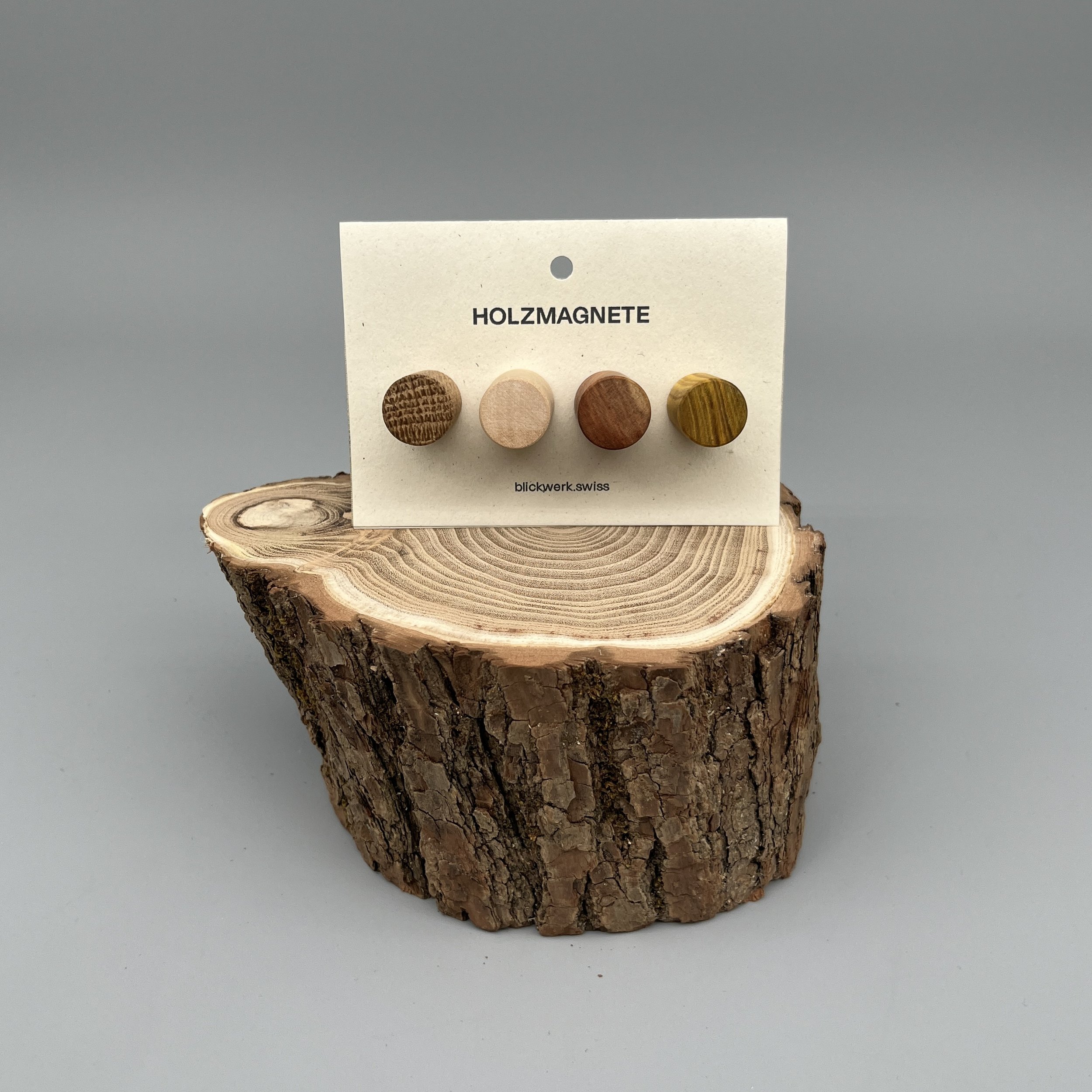 holzmagnete-schweizerholz-magnet-drechslerei-4er-set0001.jpg