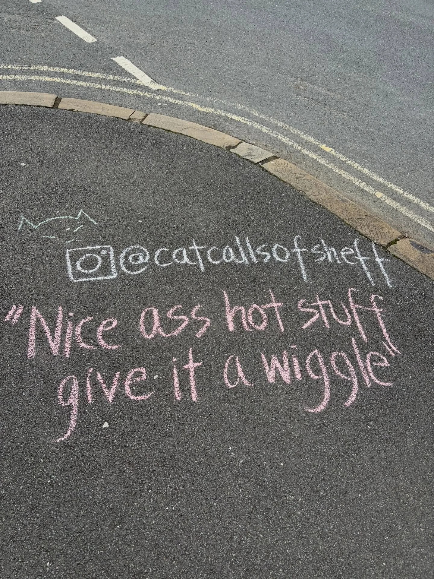 📍Milton Road 

&lsquo;She slowed her car down ,and shouted nice ass hot stuff give it a wiggle.&rsquo; 

#catcallsofsheffield