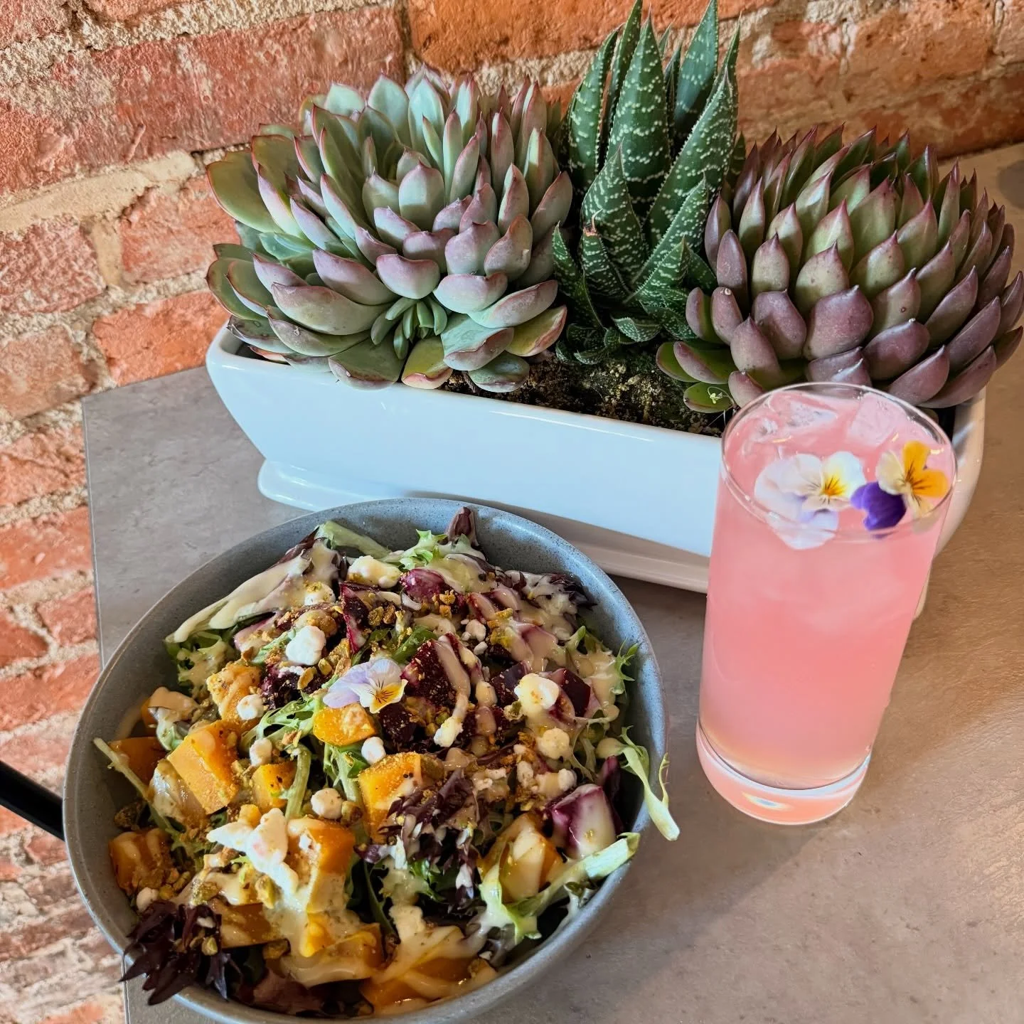 &ldquo;Feeling the post-holiday slump? 🌿 Refresh with our &lsquo;Roots &amp; Petals&rsquo; beet salad + &lsquo;Grapeseed Soda&rsquo; mocktail with Seedlip Grove. All the flavor, zero alcohol&mdash;your Dry January just got delicious!&rdquo;
.
#thegr