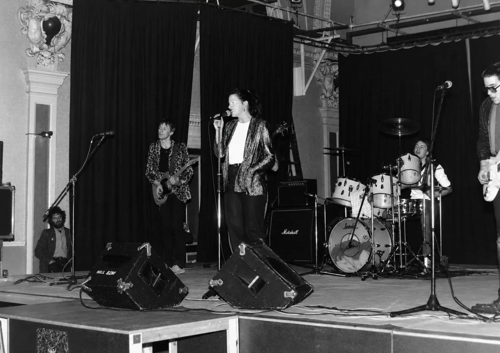 Wanda and the Dentists live at the Derby Hall Bury 1981