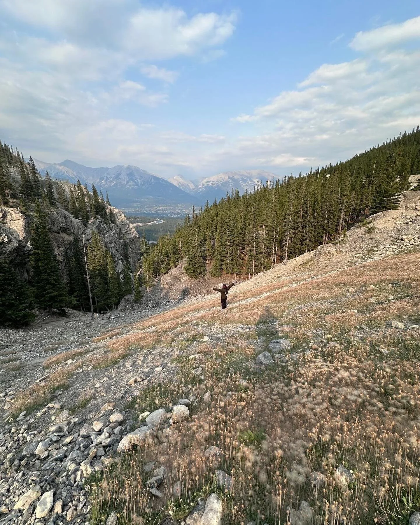 What a privilege it is to breathe clean air and run through the mountains. Gratitude anchors for today: 

❣️ Clean water + never having to worry about where my next meal will come from 

❣️ Endless learning opportunities and resources available to me