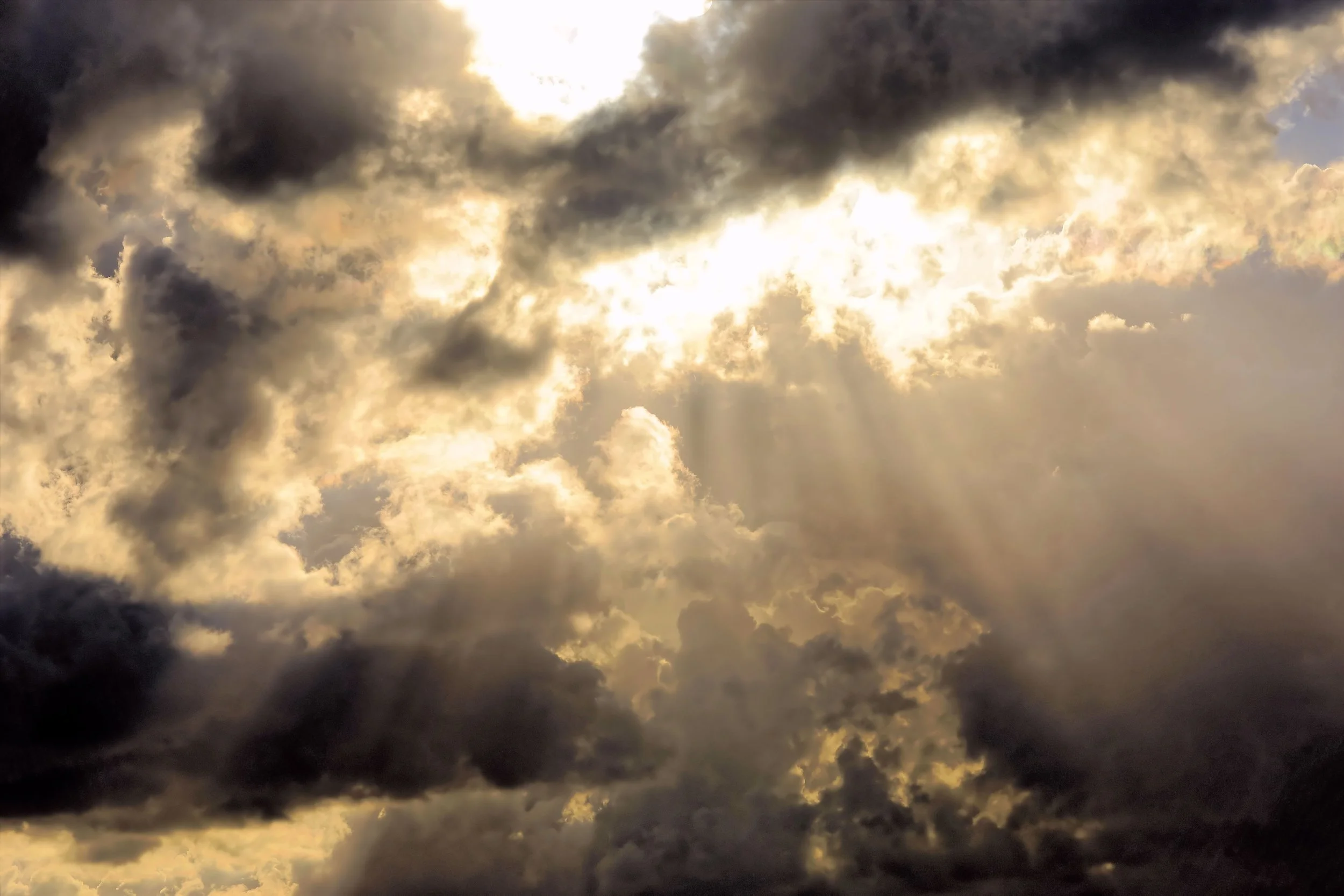 Spiritual Awakening vs Spiritual Emergency: Knowing the Difference