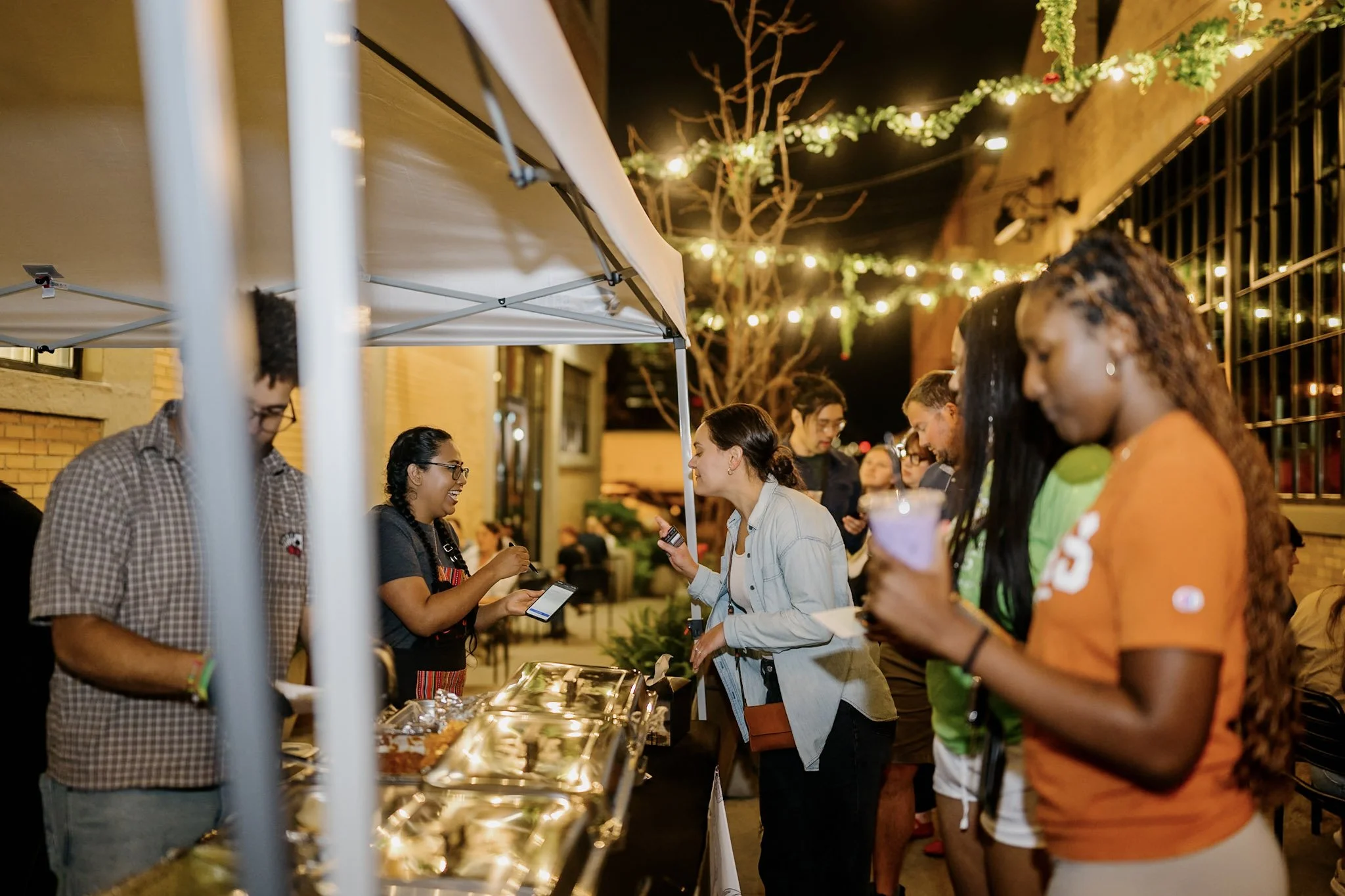 EV25PATTERN_EPICURIAN_NIGHT_MARKET-008.jpg