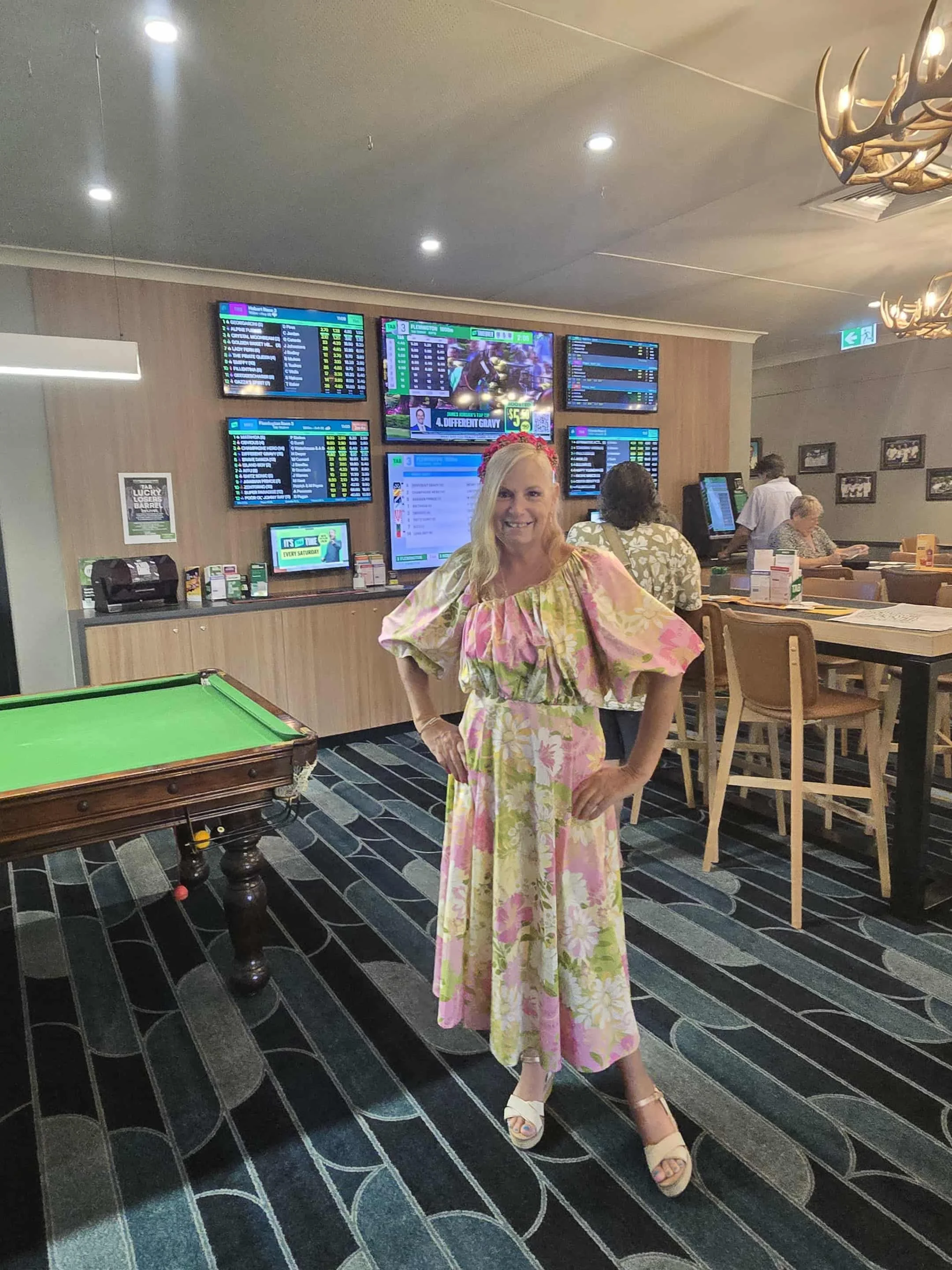 fashions on the field at club mossman.jpg