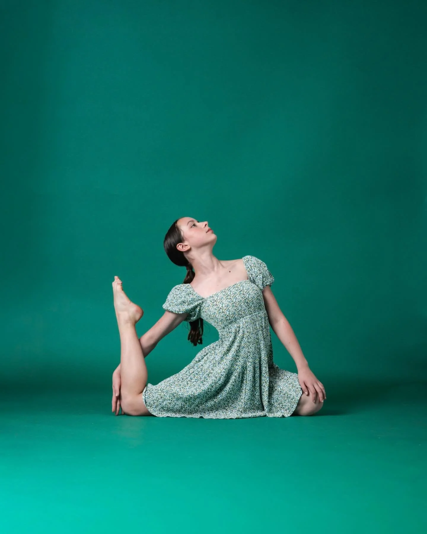 Meet Myra!

This is Myra&rsquo;s third season on PKDC Company! Myra was the first official PKDC student and she is extremely hardworking, a true artist. 

 Here are 3 fun facts about Myra:

1. She sings and acts
2. She likes to draw
3. She enjoys pro