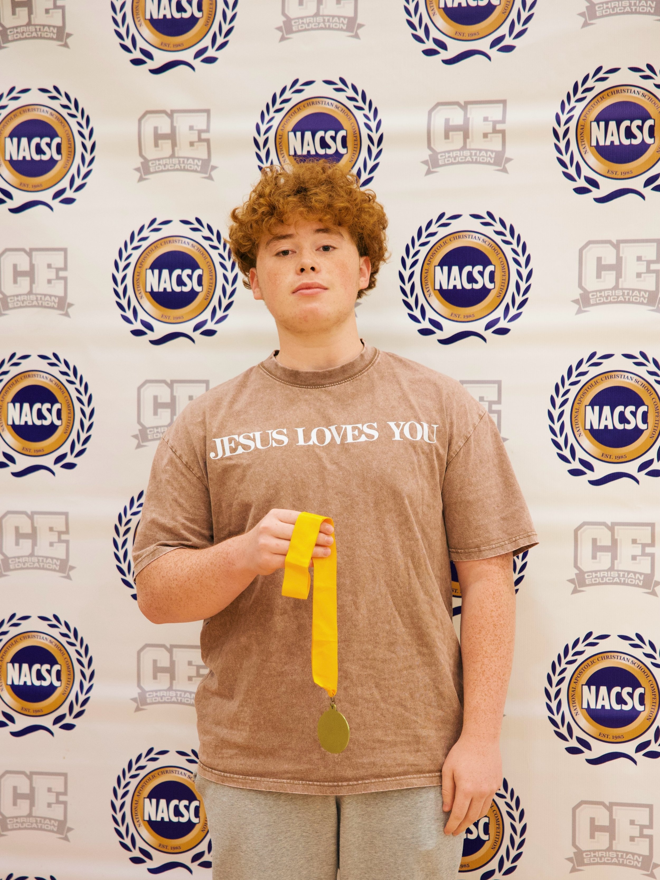 Thursday Medals

🥇 Kobee Reedy - GOLD B&amp;W Architecture photography
🥉 Madison Brown - BRONZE color photojournalism photography 
🥇 Kobee Reedy - GOLD B&amp;W photojournalism photography