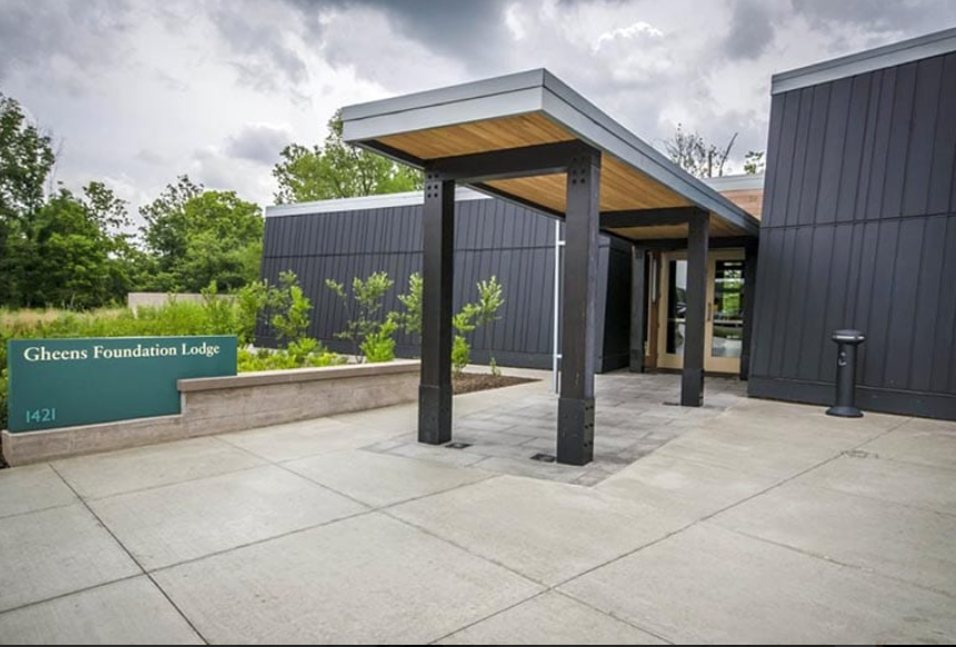 Gheens Foundation Lodge entrance for Intimate Louisville weddings