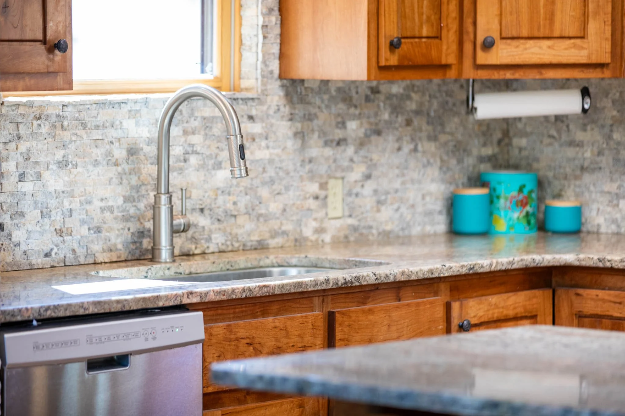 Kitchen128920Hwy149CreedeCO81130.jpg